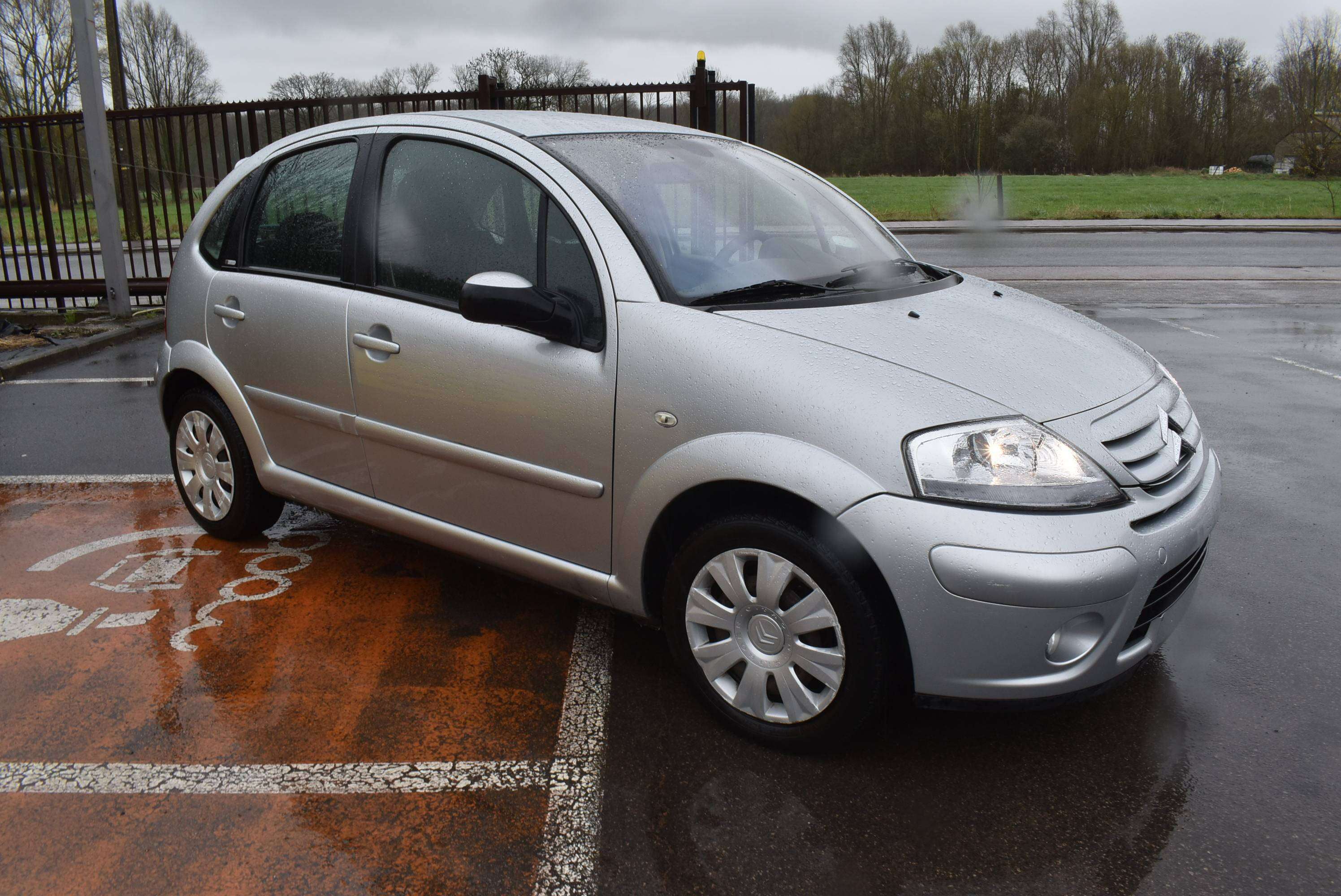 Citroen C3 1.4i Exclusive Airco ***12M GARANTIE***