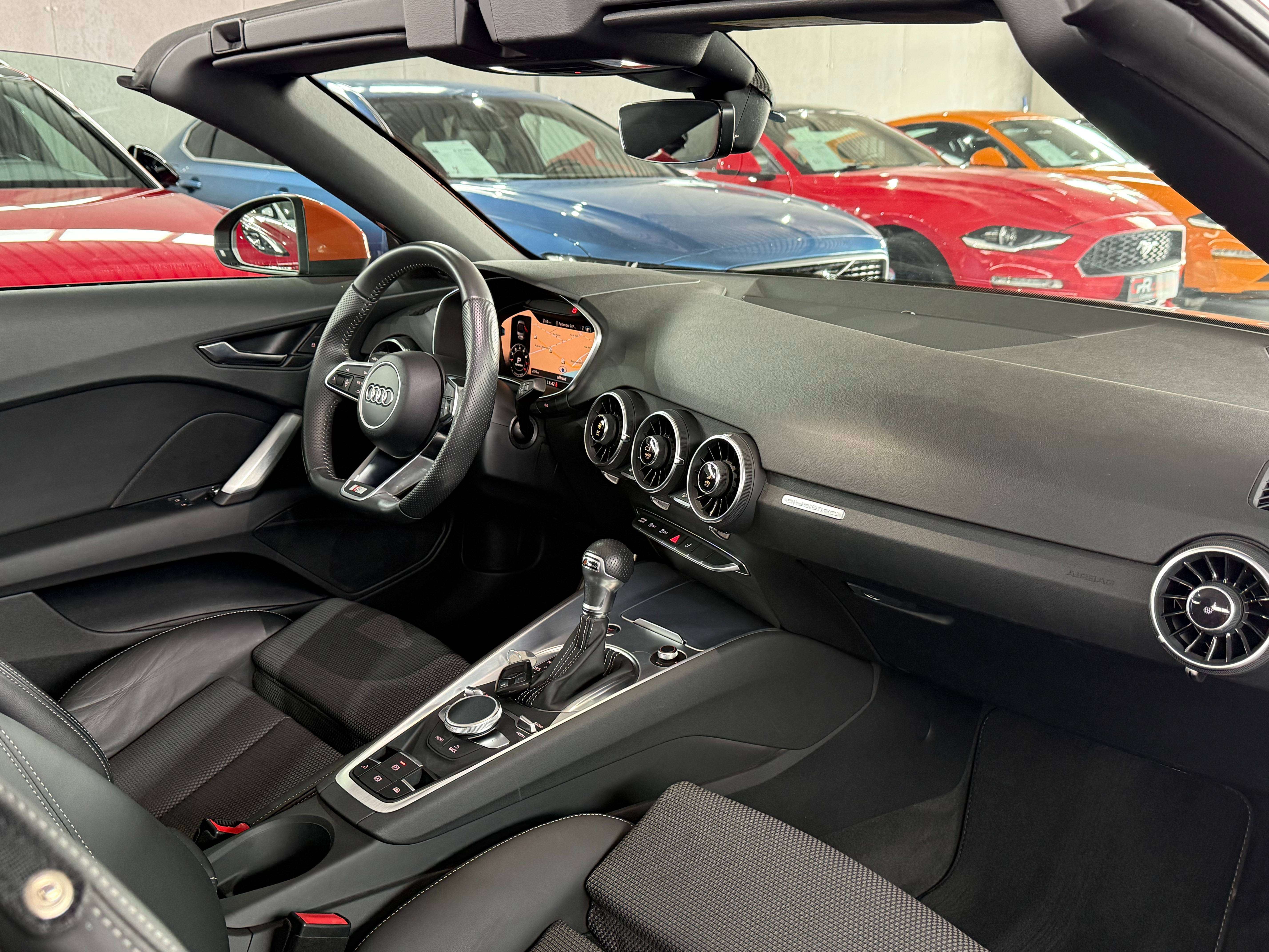 Audi TT Roadster 45 TFSI S Line S tronic 1e Main Etat Neuf