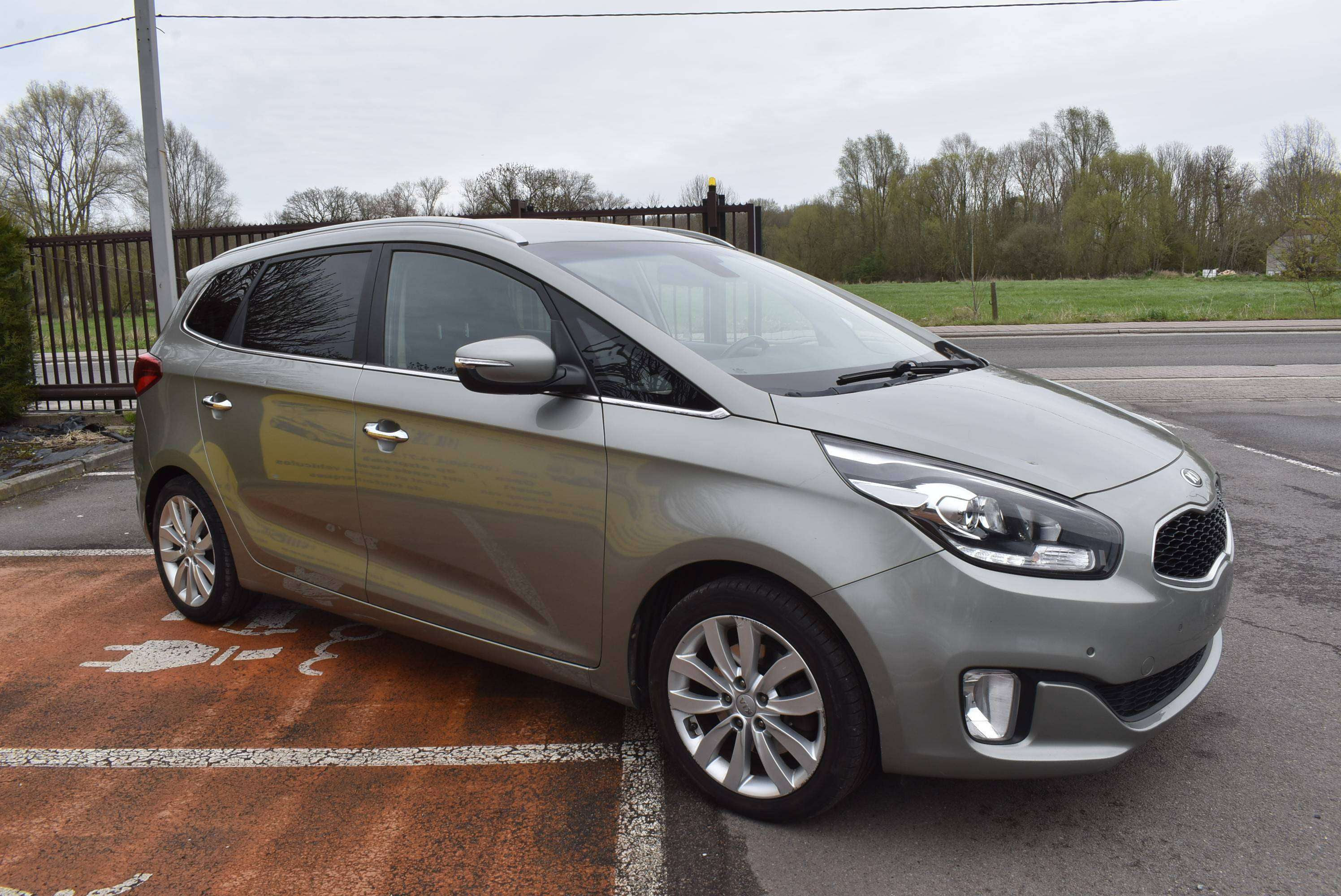 Kia Carens 1.7 CRDi 7PL Business Line GPS/Airco