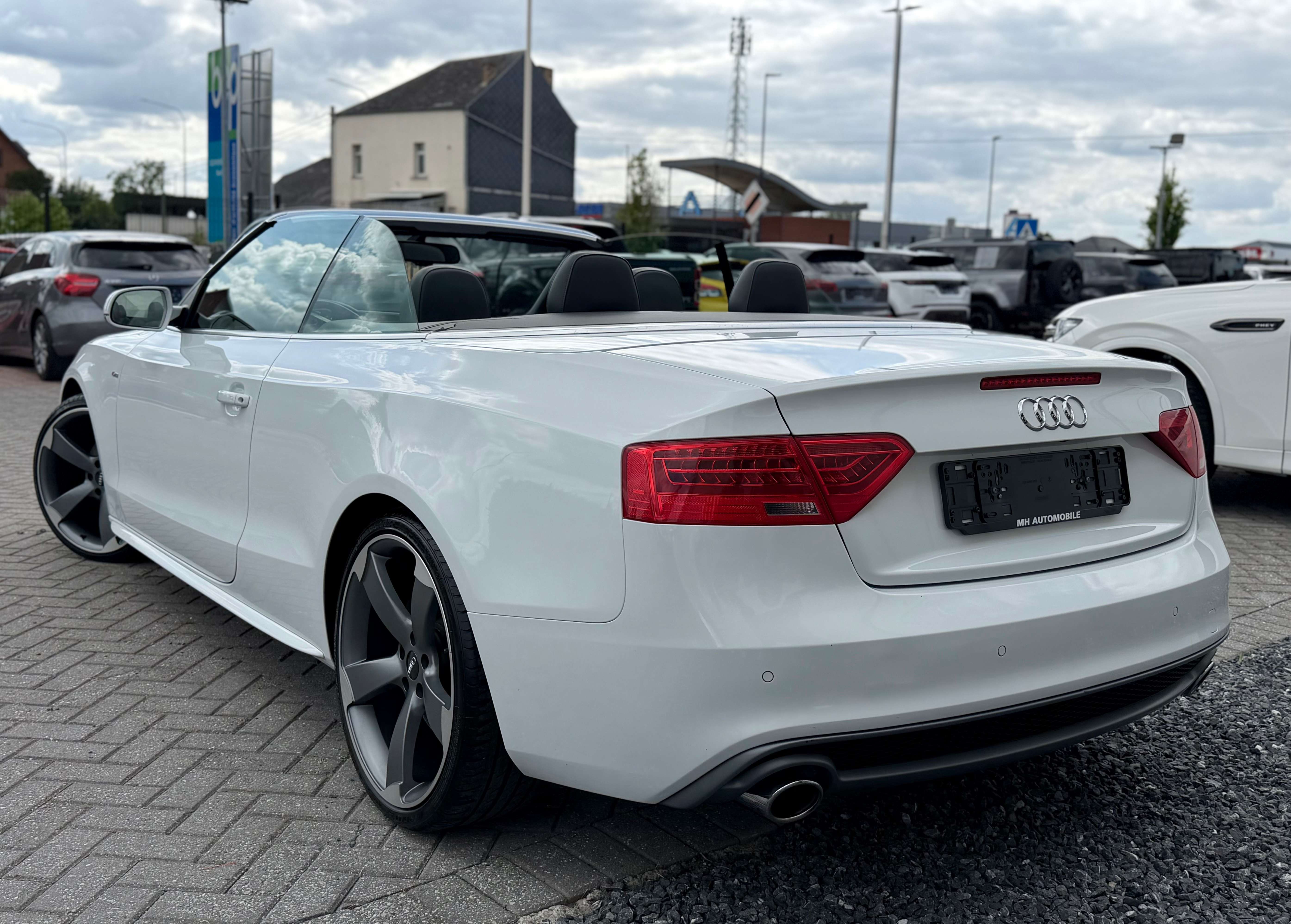 Audi A5 Cabriolet 1.8 TFSI S line