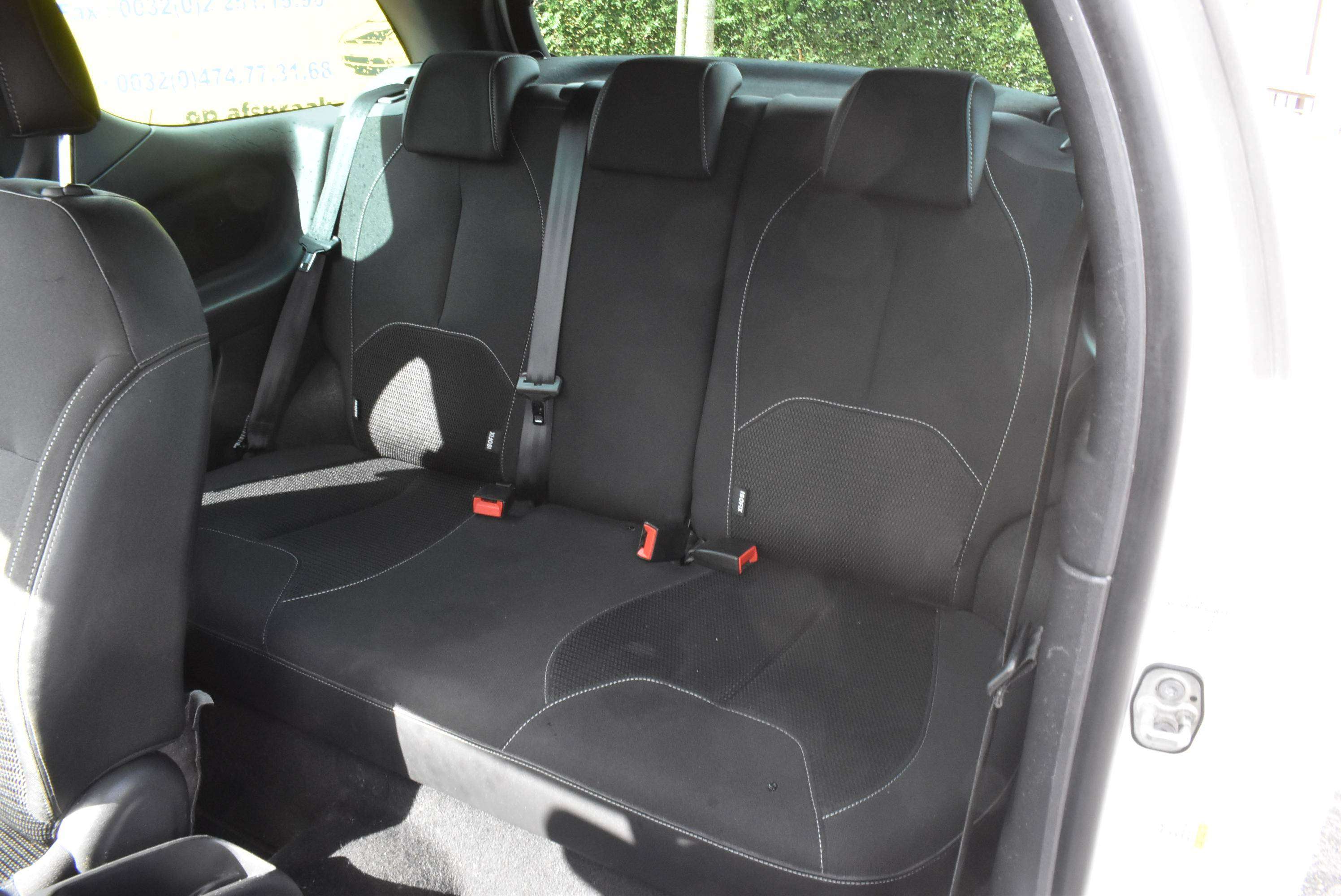 DS Automobiles DS 3 1.2i Business Airco/GPS/CarPlay ***12M GARANTIE*** 95.000KM!!!