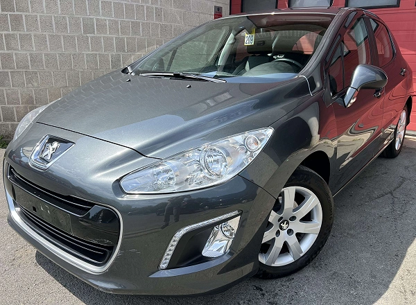 Peugeot 308 1.6i Active + CLIM + CAR-PASS + BOITE AUTO