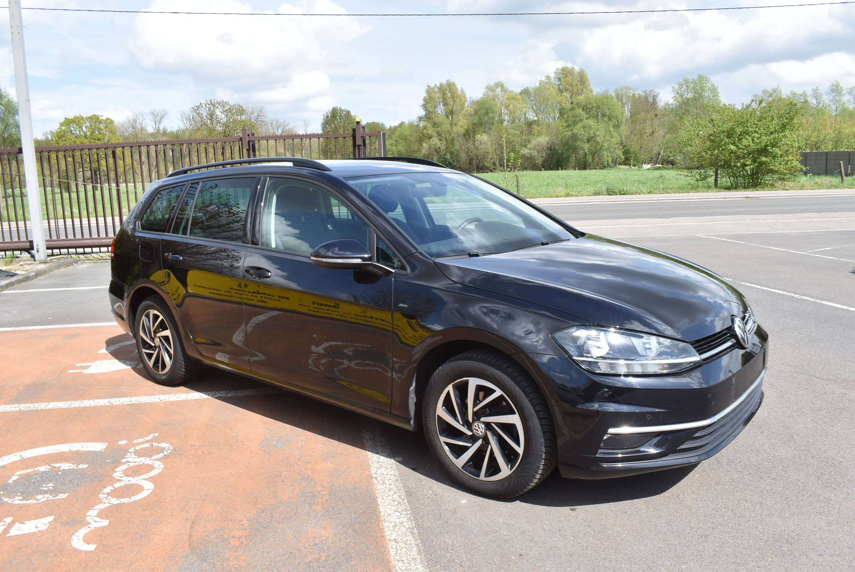 Volkswagen Golf Variant 1.0i Join Airco / GPS / CarPlay