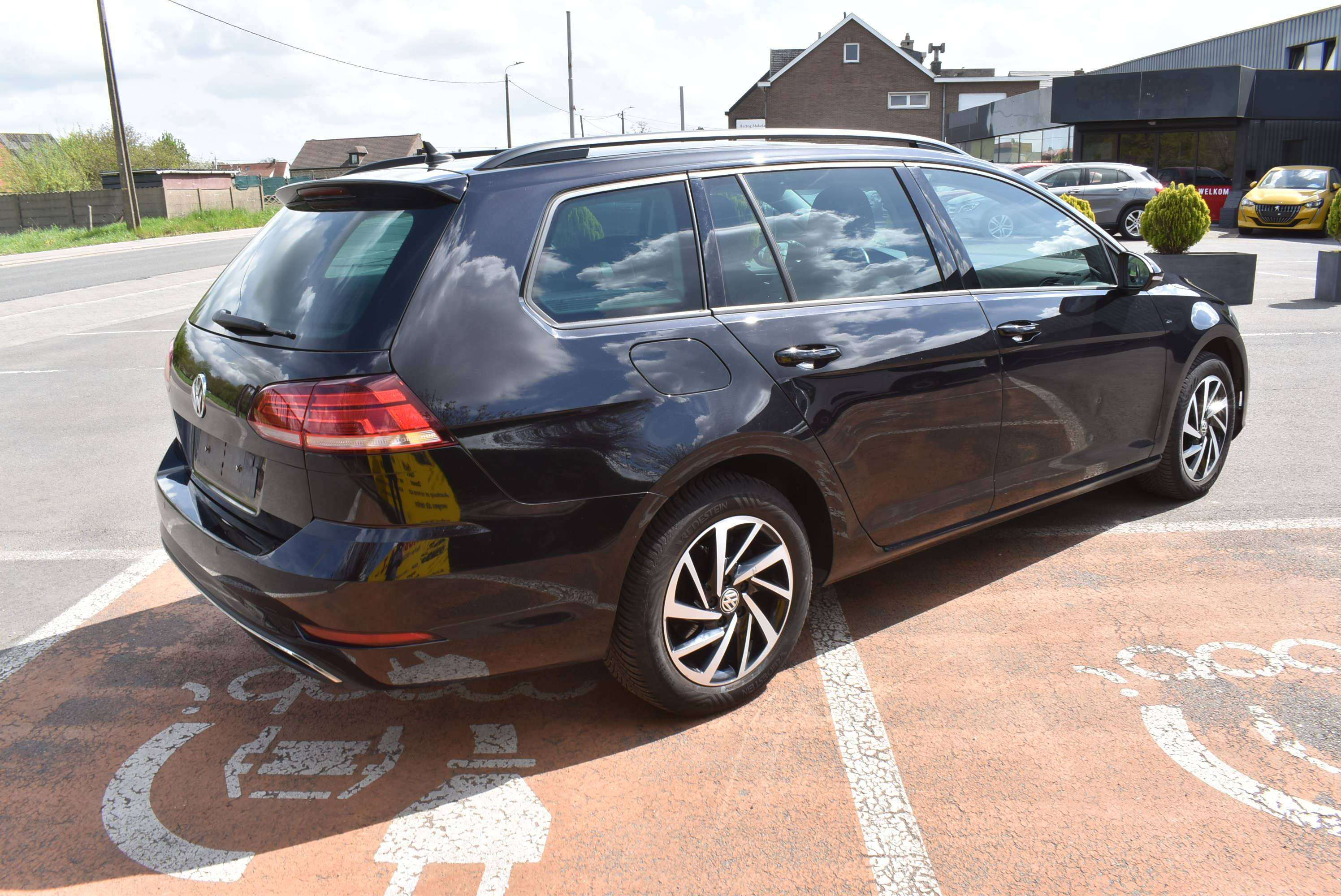 Volkswagen Golf Variant 1.0i Join Airco / GPS / CarPlay