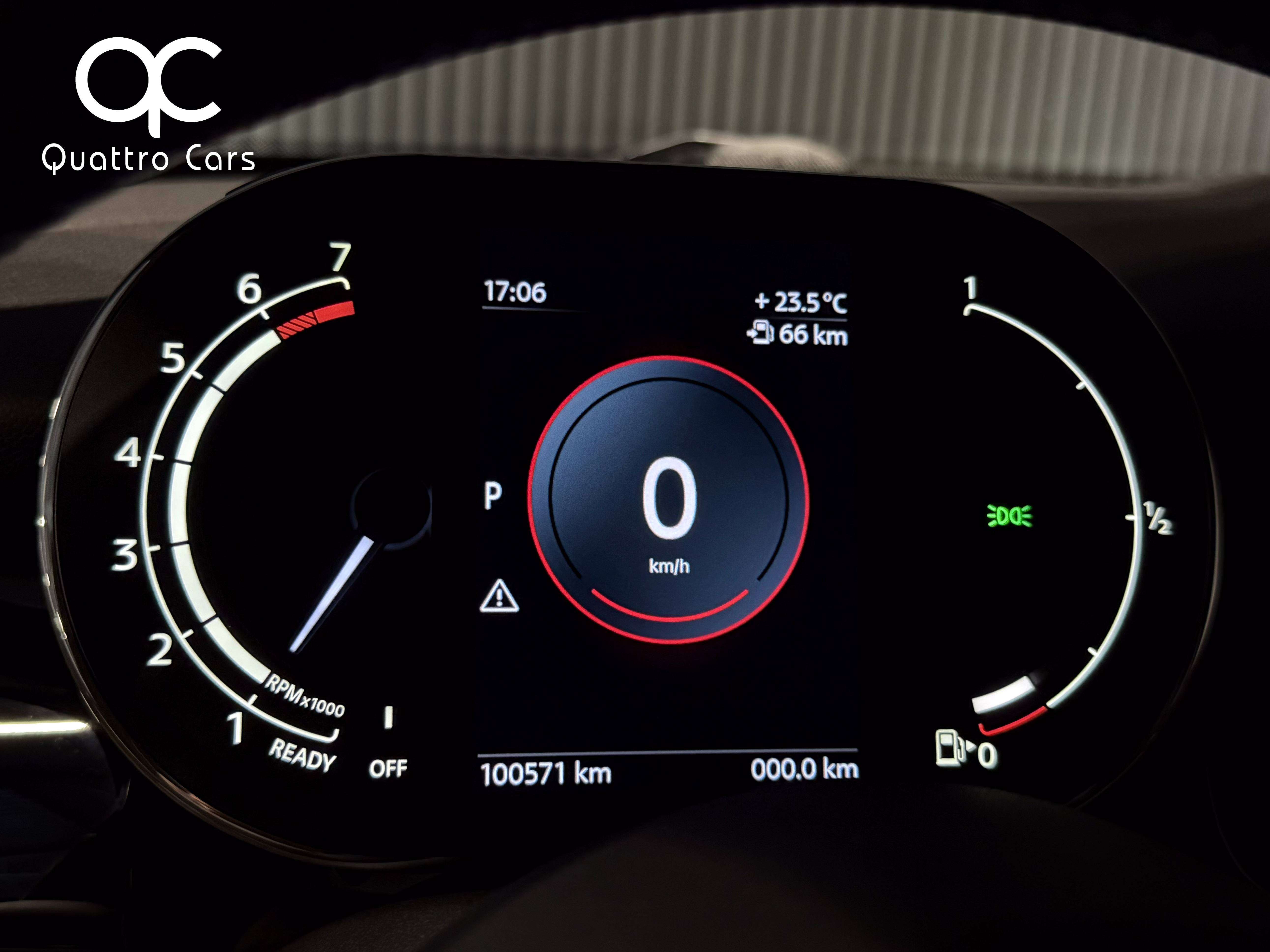 MINI Cooper 1.5A Boite auto - Super look - Toit noir - Camera
