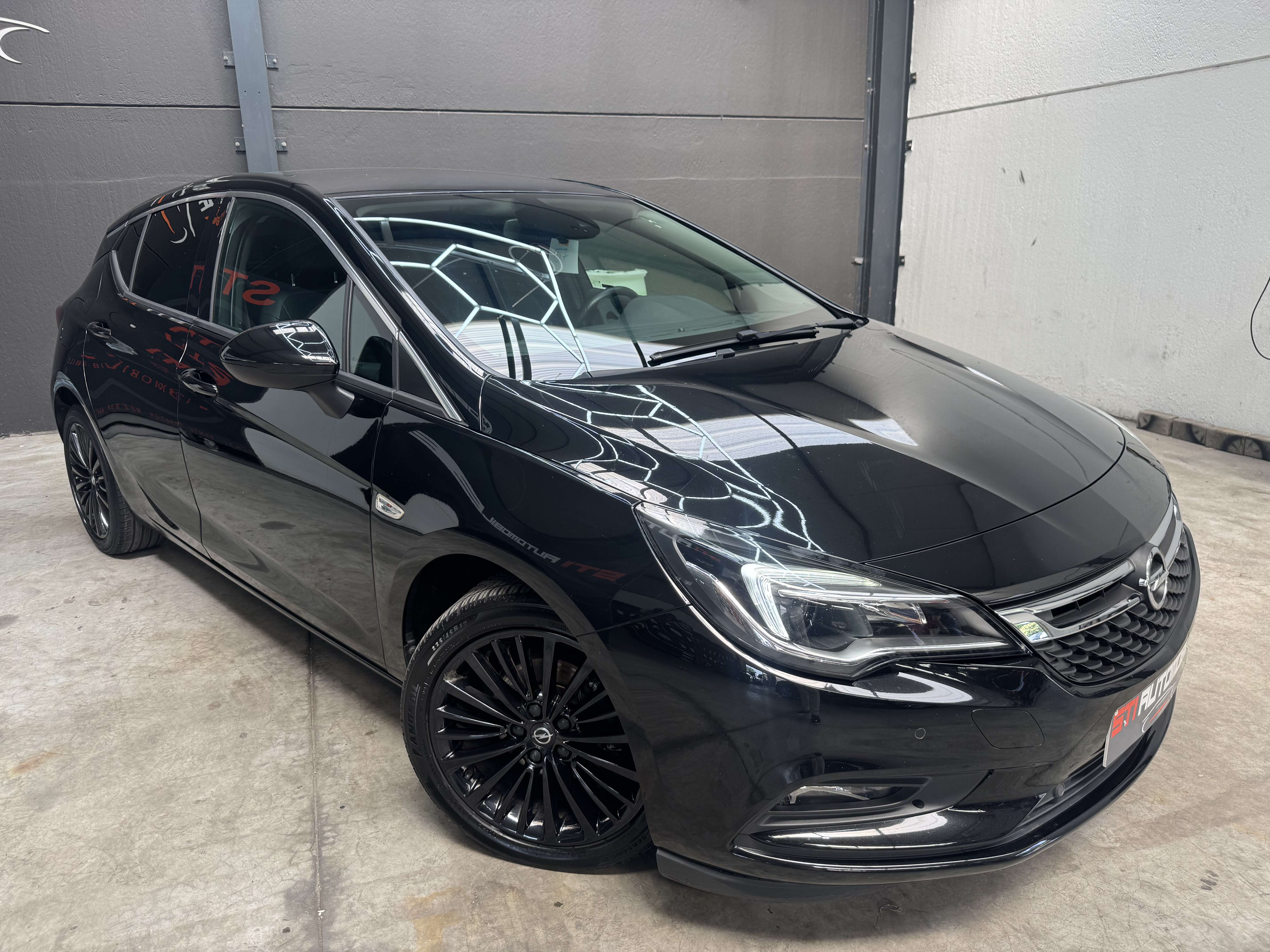 Opel Astra ** GARANTIE 12 MOIS**