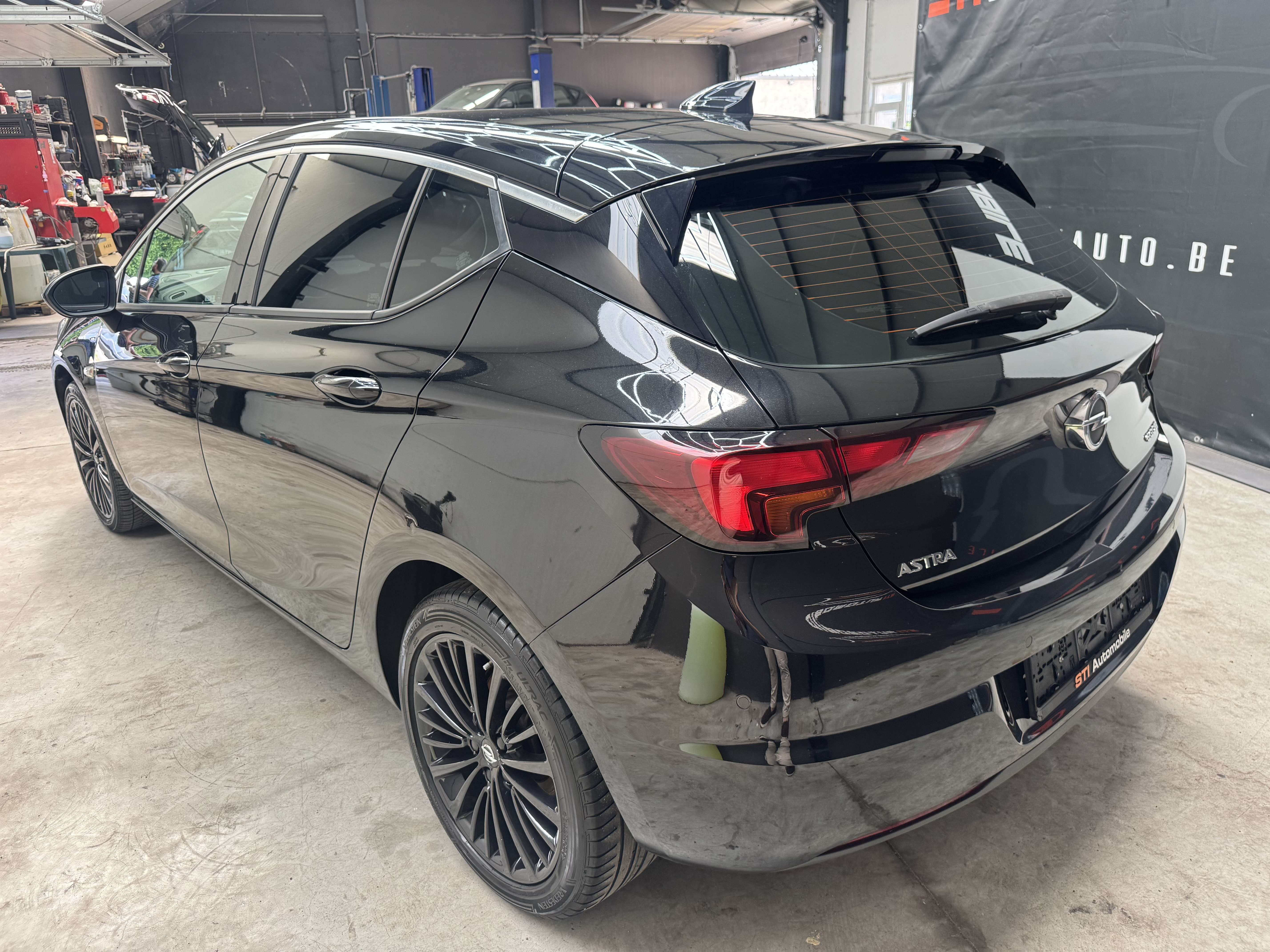 Opel Astra ** GARANTIE 12 MOIS**