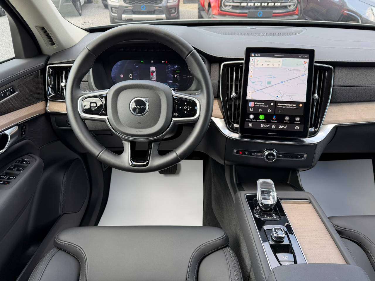 Volvo XC90 T8 PHEV PLUS DARK 7-ZIT HARMAN KARDON MEMORY SEATS APPLE CARPLAY