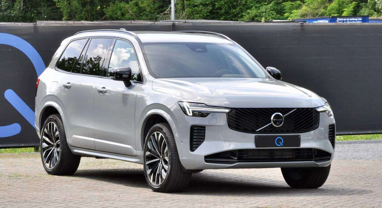 Volvo XC90 T8 PHEV PLUS DARK 7-ZIT HARMAN KARDON MEMORY SEATS APPLE CARPLAY