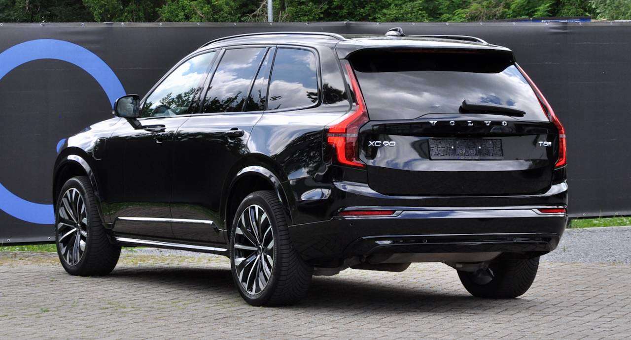Volvo XC90 T8 PHEV ULTRA PLUS DARK 7-ZIT PANO LUCHTVERING HARMAN KARDON MEMORY SEATS APPLE CARPLAY