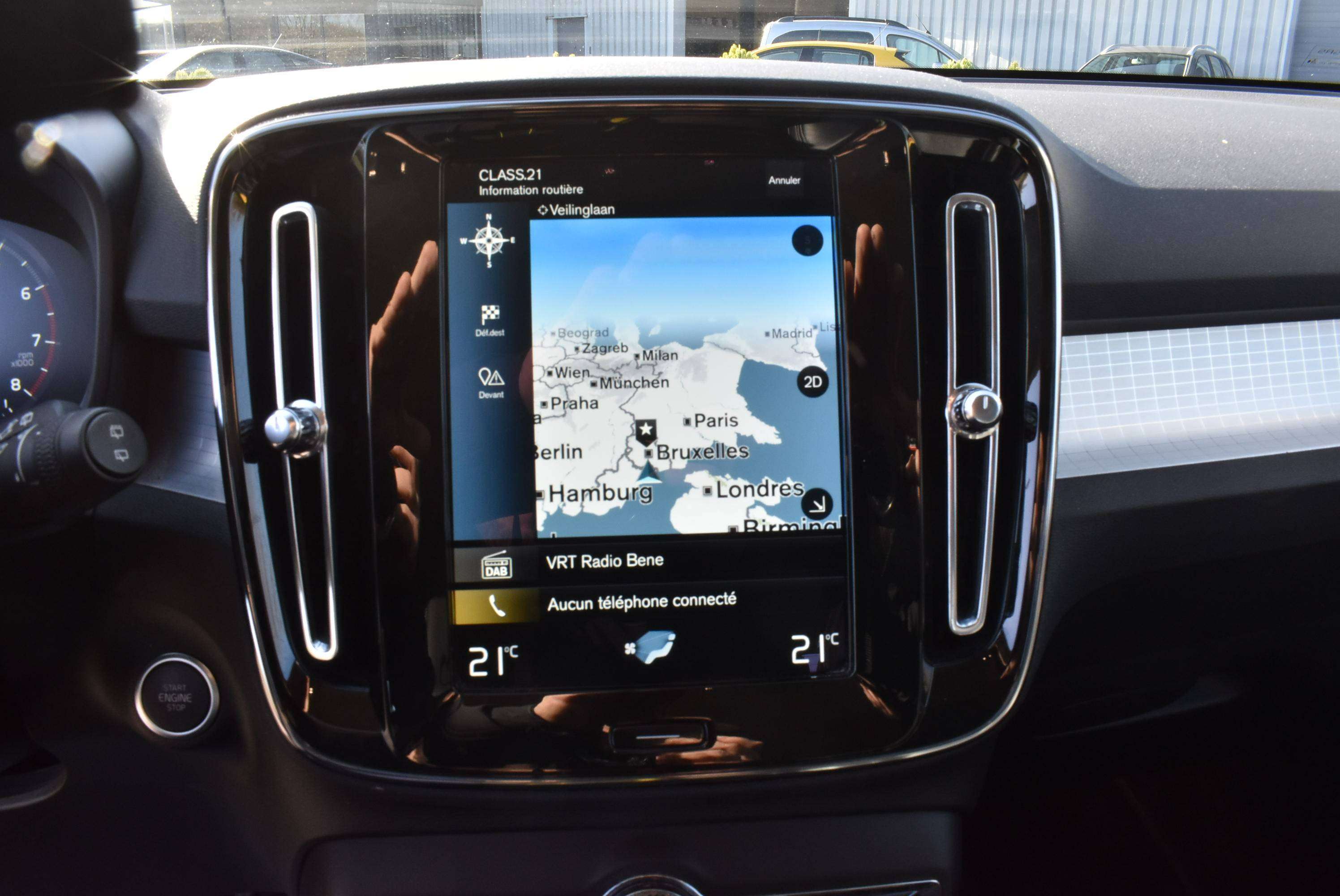 Volvo XC40 1.5 T3 Momentum Geartronic ***12M GARANTIE***