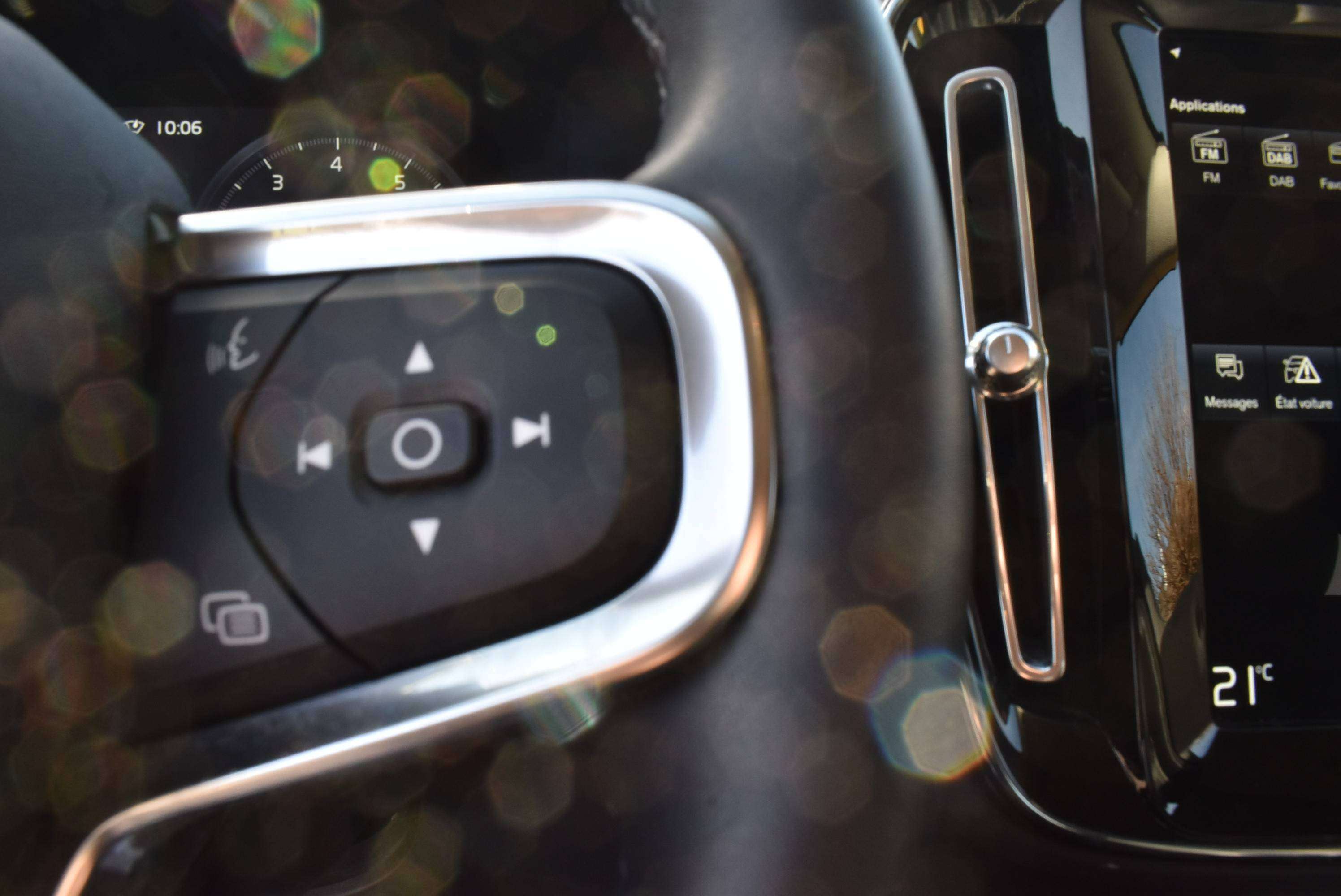 Volvo XC40 1.5 T3 Momentum Geartronic ***12M GARANTIE***