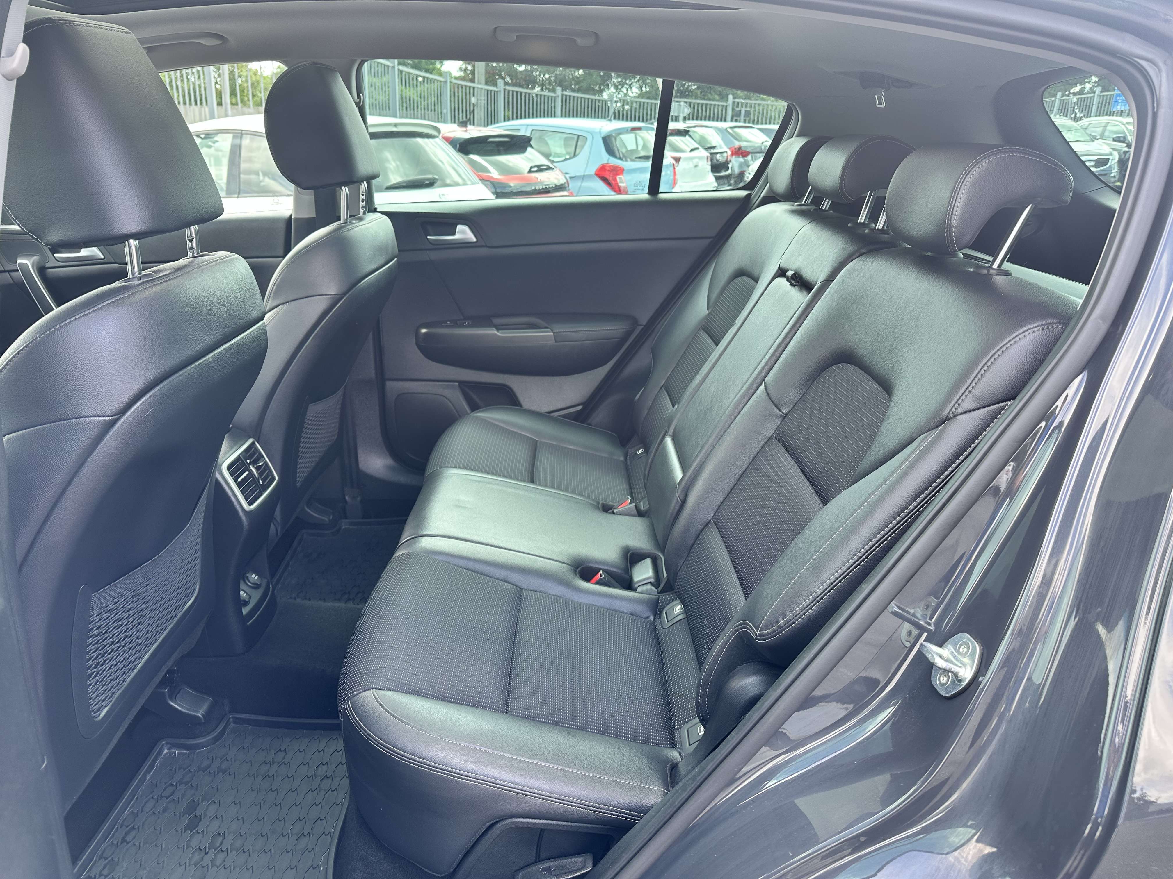 Kia Sportage Sportage 1.6 CRDi Black Edition