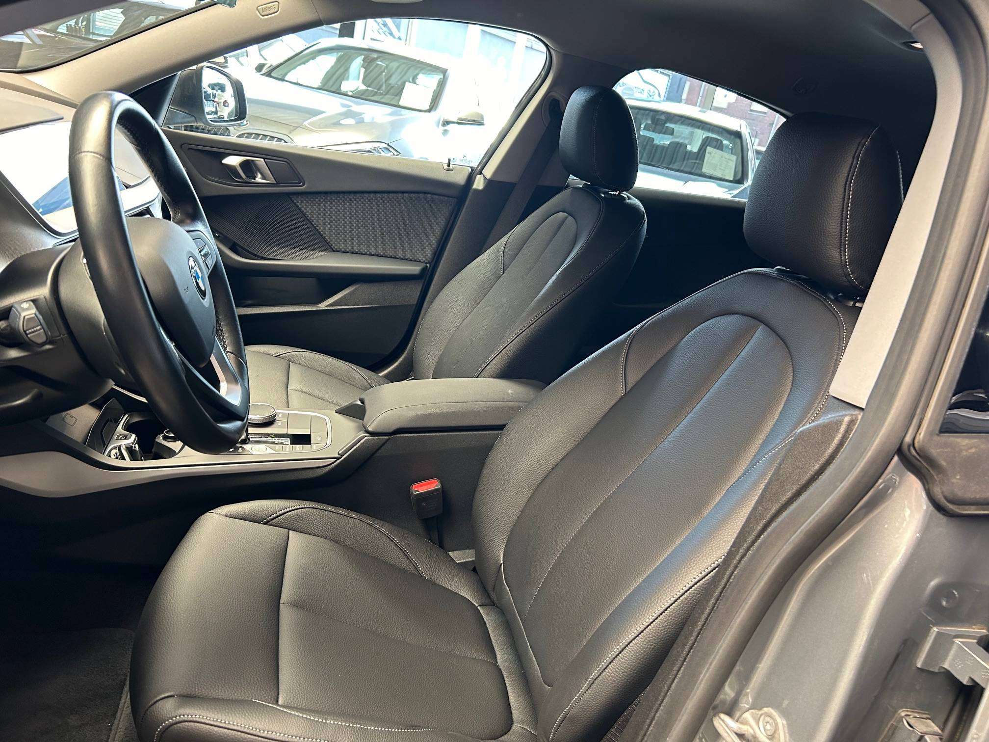 BMW 218 iA GranCoupé Alu19"/Led/Leder/VerwZet/ElekZet/Keyless/Gps/Dab/Pdc *1j garantie*
