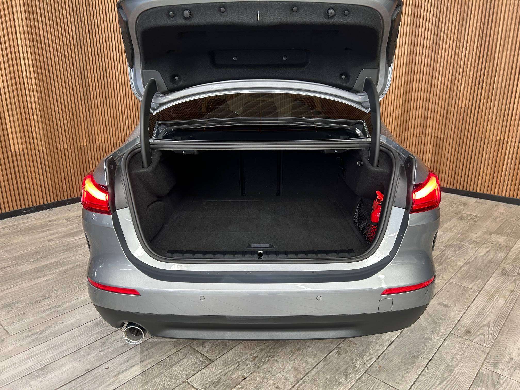 BMW 218 iA GranCoupé Alu19"/Led/Leder/VerwZet/ElekZet/Keyless/Gps/Dab/Pdc *1j garantie*
