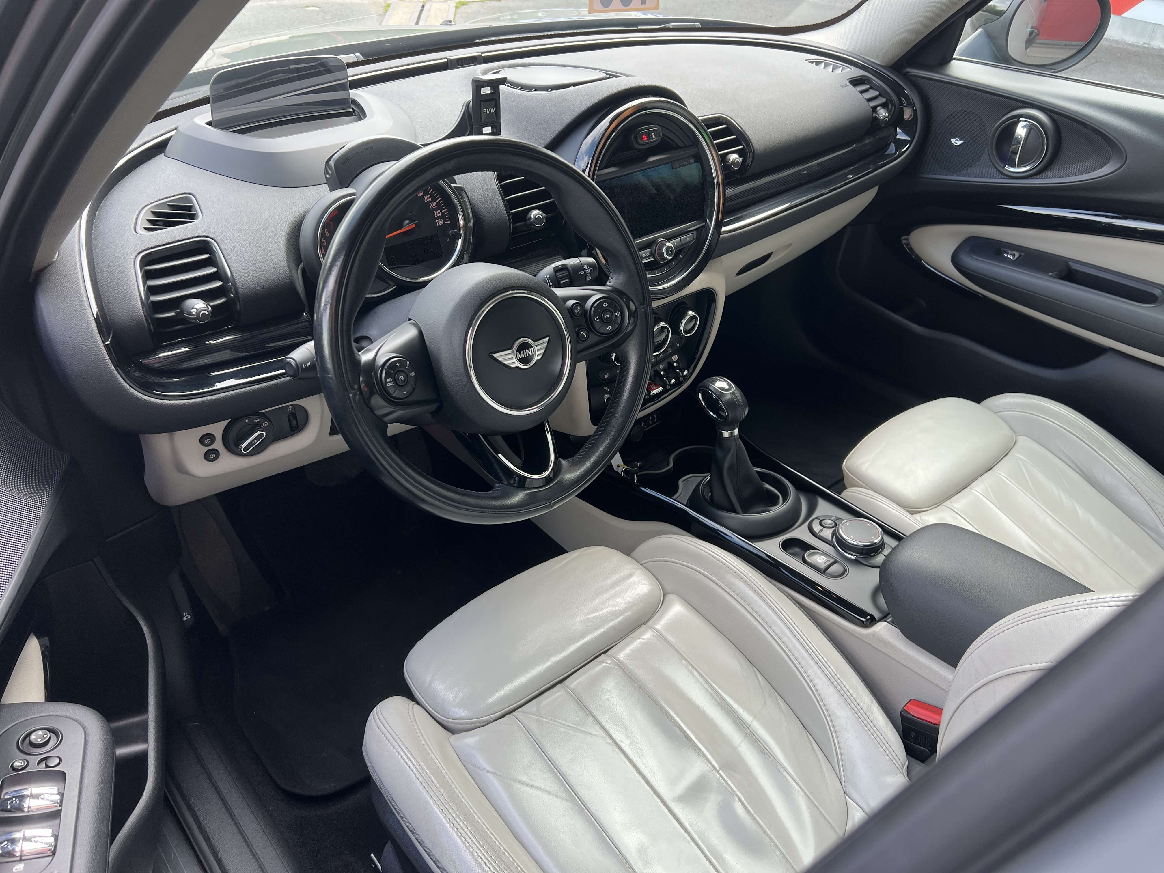 MINI Cooper Clubman 1.5A + CAR-PASS + CAMÉRA + NAVI + CUIR + PANO