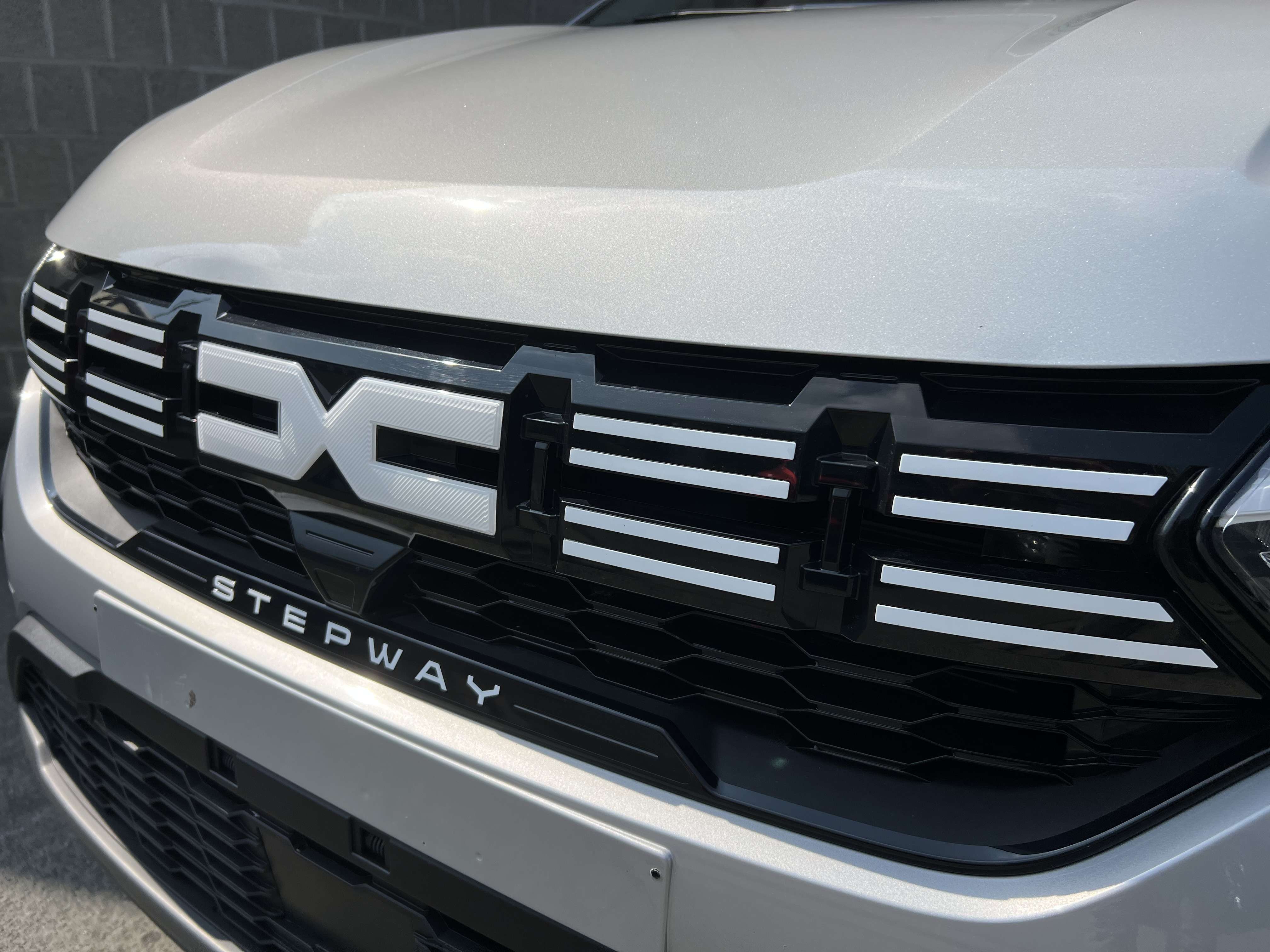 Dacia Sandero Stepway 1.0 TCe Extreme + CAR-PASS + CAMÉRA
