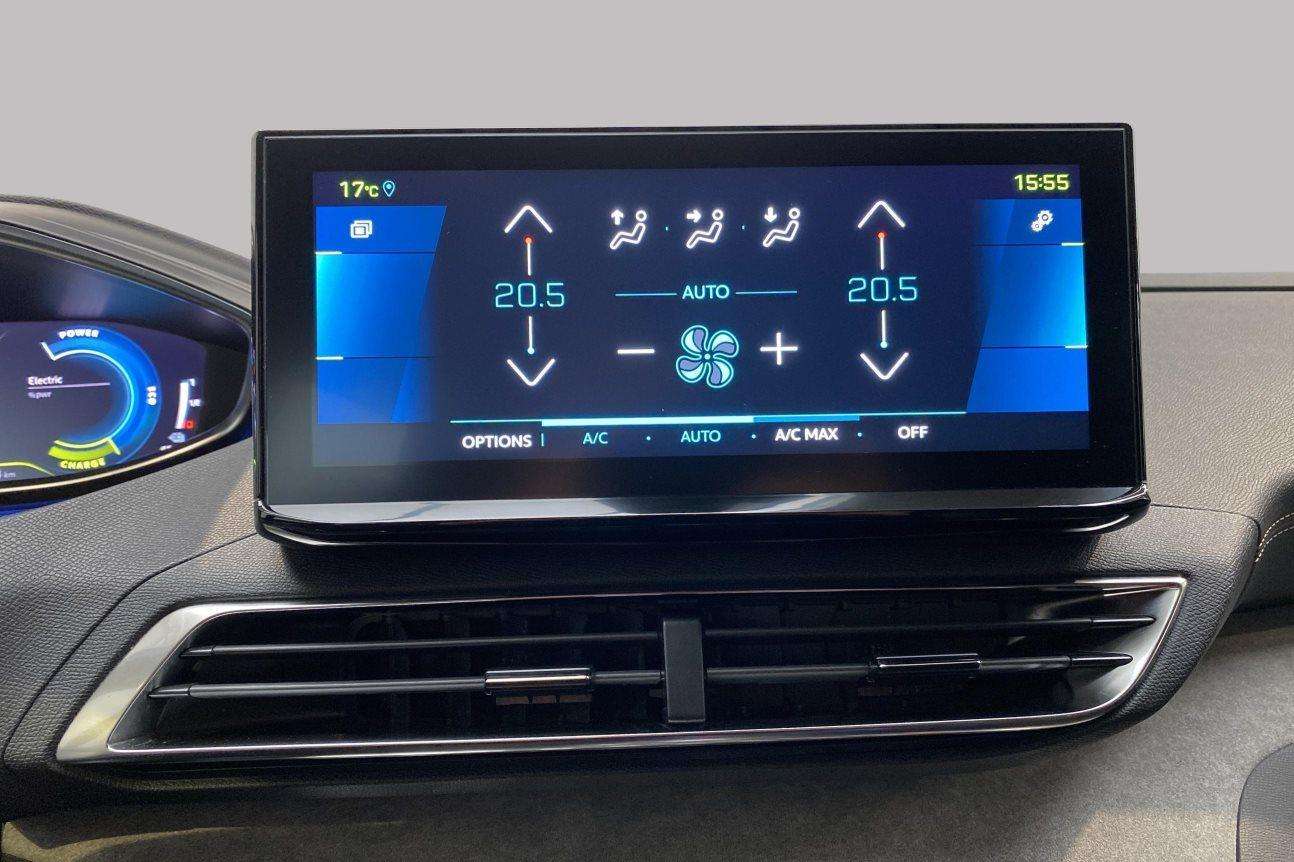 Peugeot 3008 GT* Plug In Hybrid PHEV GPS Caméra