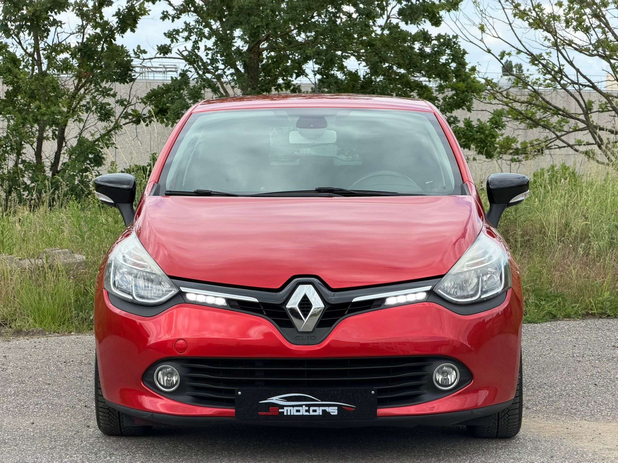 Renault Clio 0.9 TCe • TRES PROPRE • ROULE PARFAITEMENT