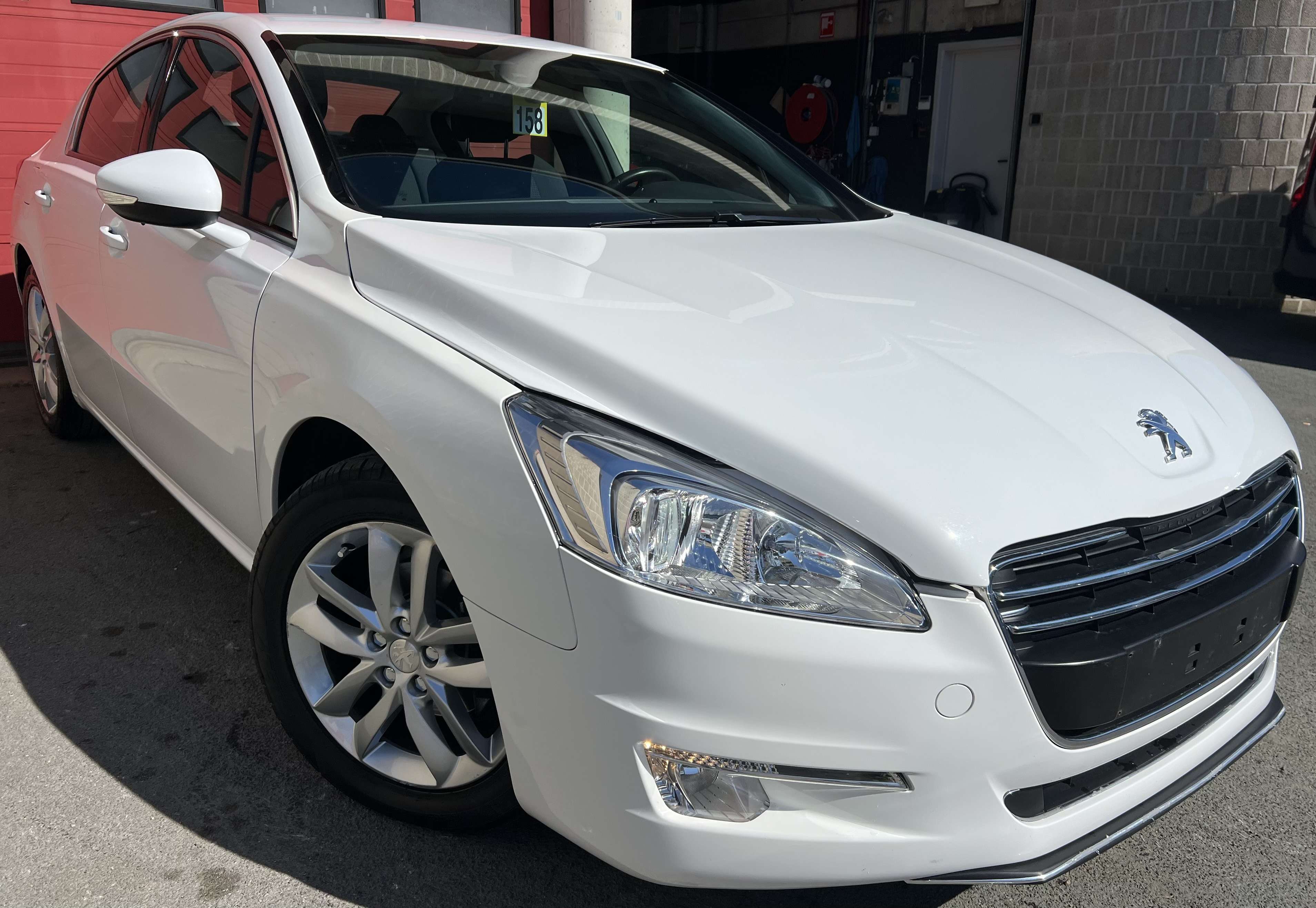 Peugeot 508 2.0 HDi Active + NAVI + CARNET + CAR-PASS