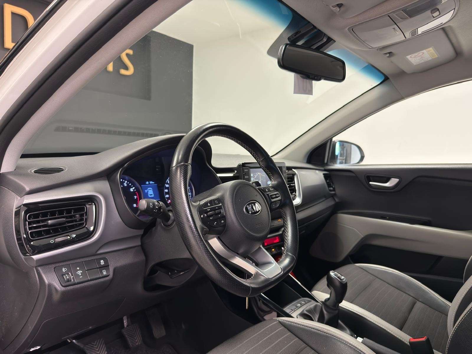 Kia Stonic 1.0**GPS**CLIM AUTO**CAMERA**GARANTIE 12MOIS