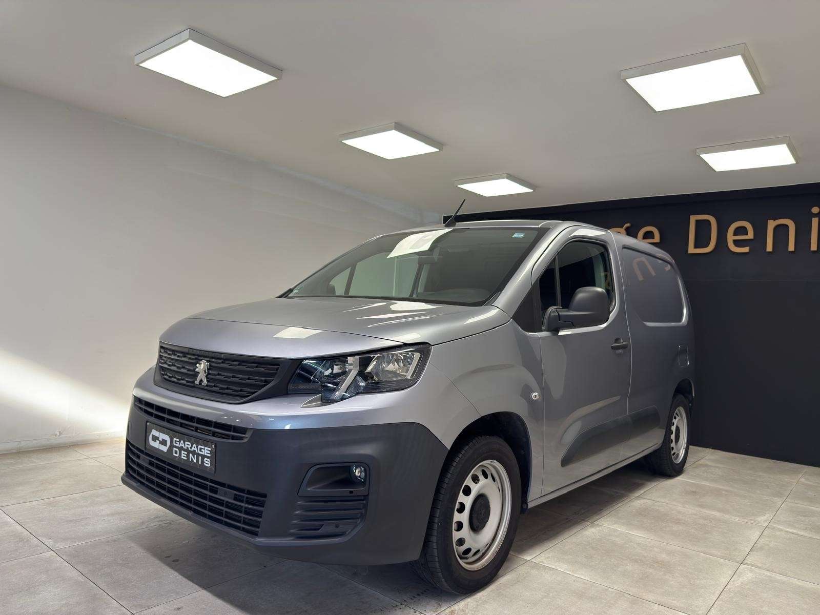 Peugeot Partner 1.5 BlueHDi BOITE-AUTO*GPS+CAMERA**GARANTIE**