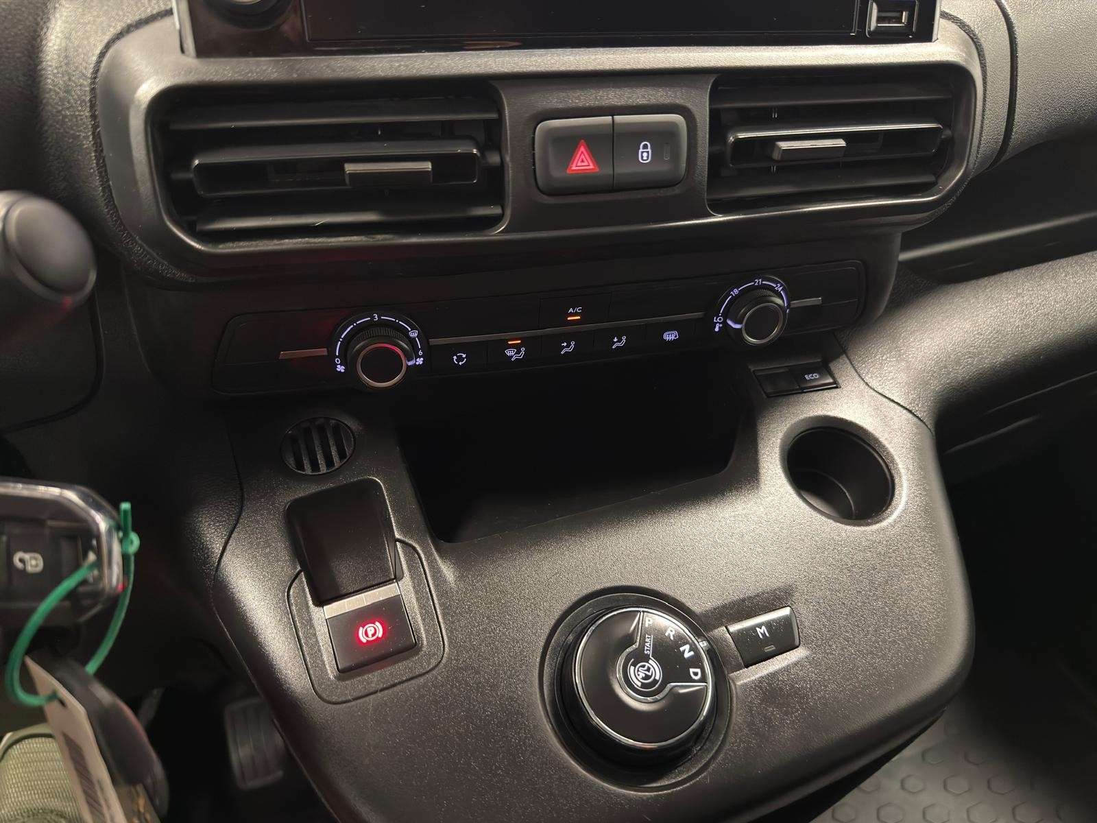 Peugeot Partner 1.5 BlueHDi BOITE-AUTO*GPS+CAMERA**GARANTIE**
