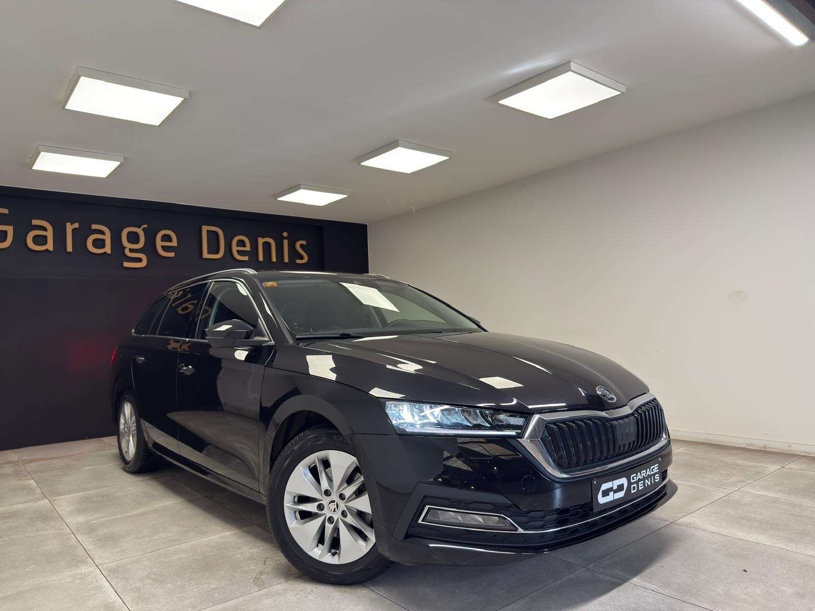 Skoda Octavia Octavia 2.0 TDi SCR NEW MOD**GPS+CAMERA*LED*GARANT