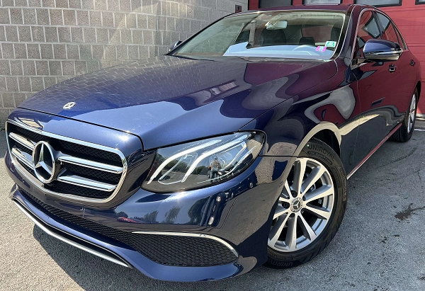 Mercedes-Benz E 220 d + NAVI + CUIR ( 16.157 € HTVA )