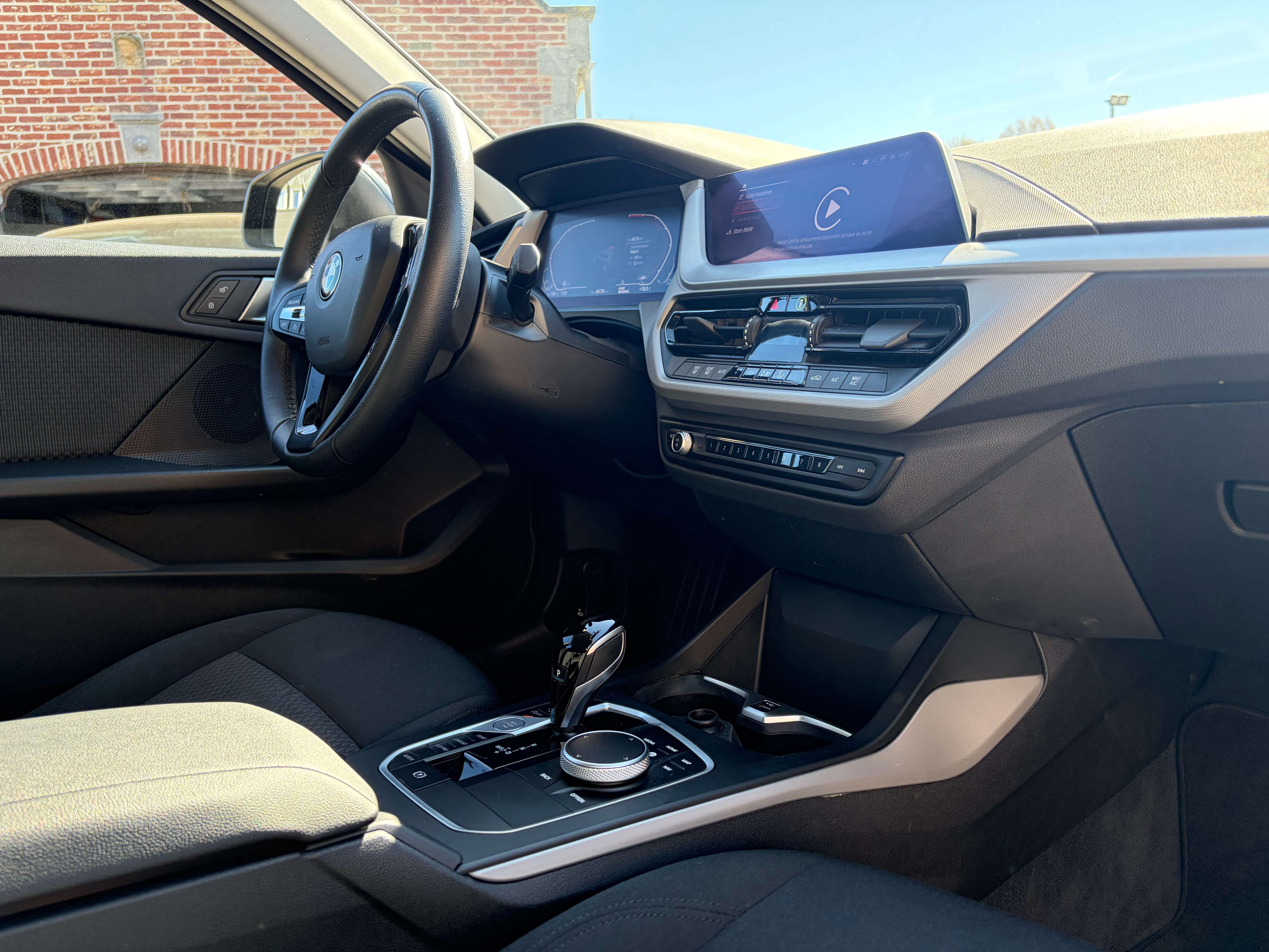 BMW 116 dA 1HND CARPASS CARPLAY GARANTIE Full Led thumbnail