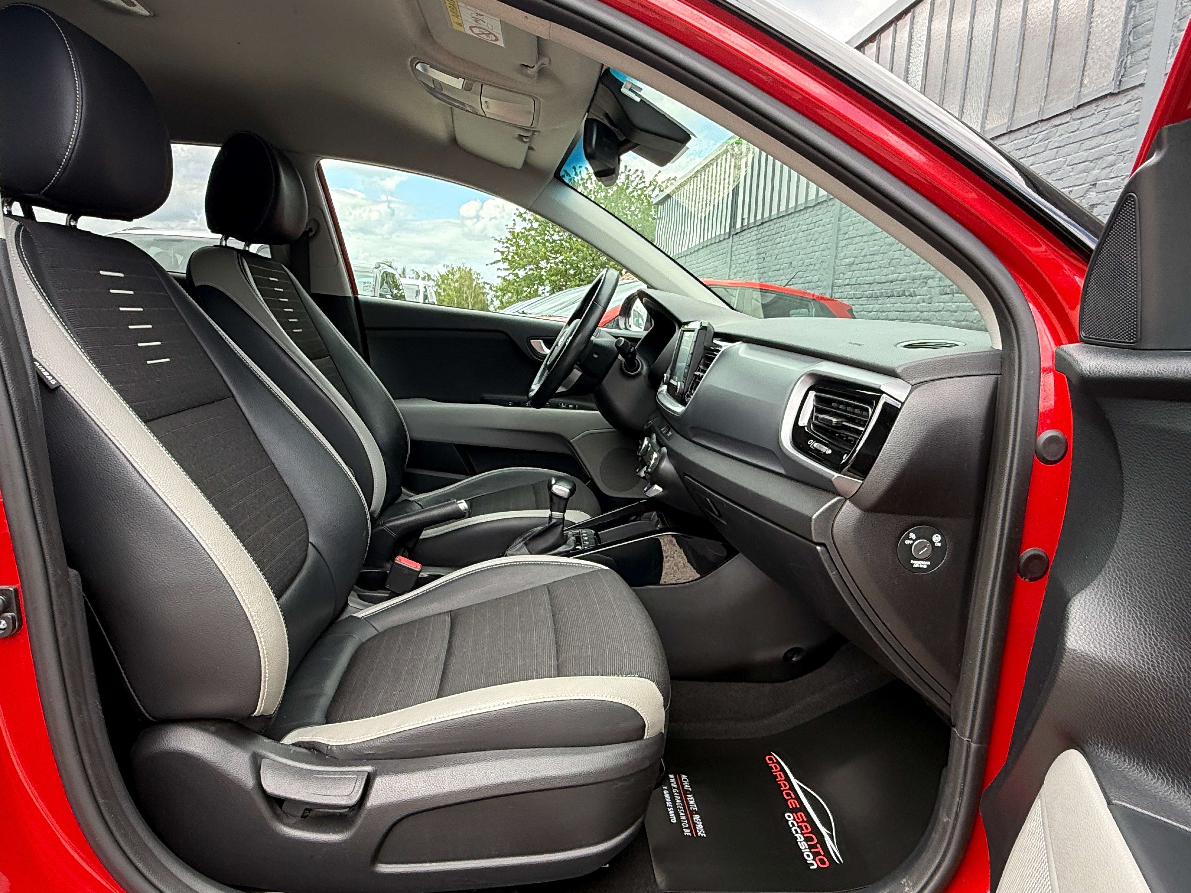 Kia Stonic Stonic 1.0 T Sense DCT /BtAuto/Navi/Cam./Gar./ thumbnail