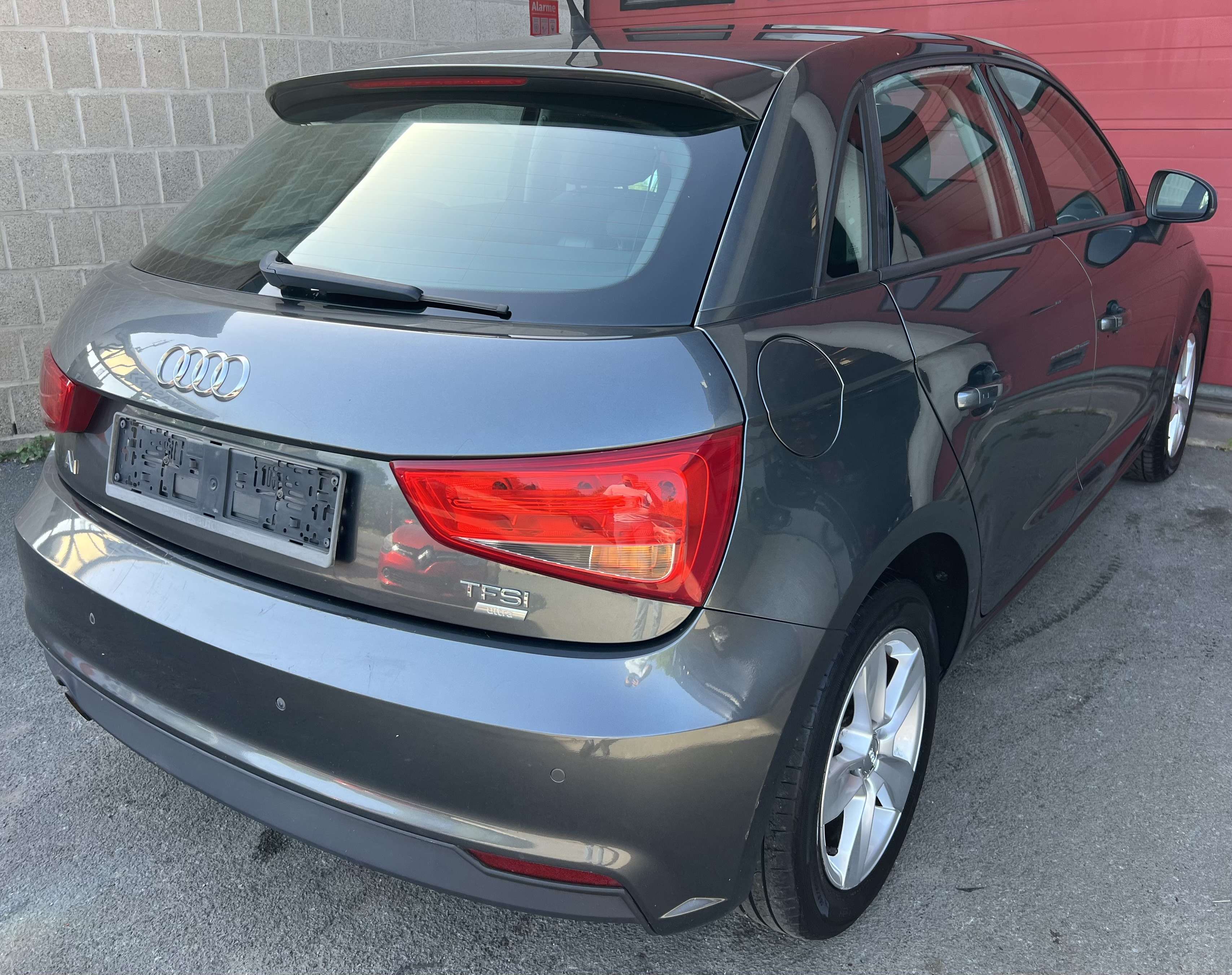 Audi A1 Sportback 1.0 TFSI + CAR-PASS + CLIM thumbnail