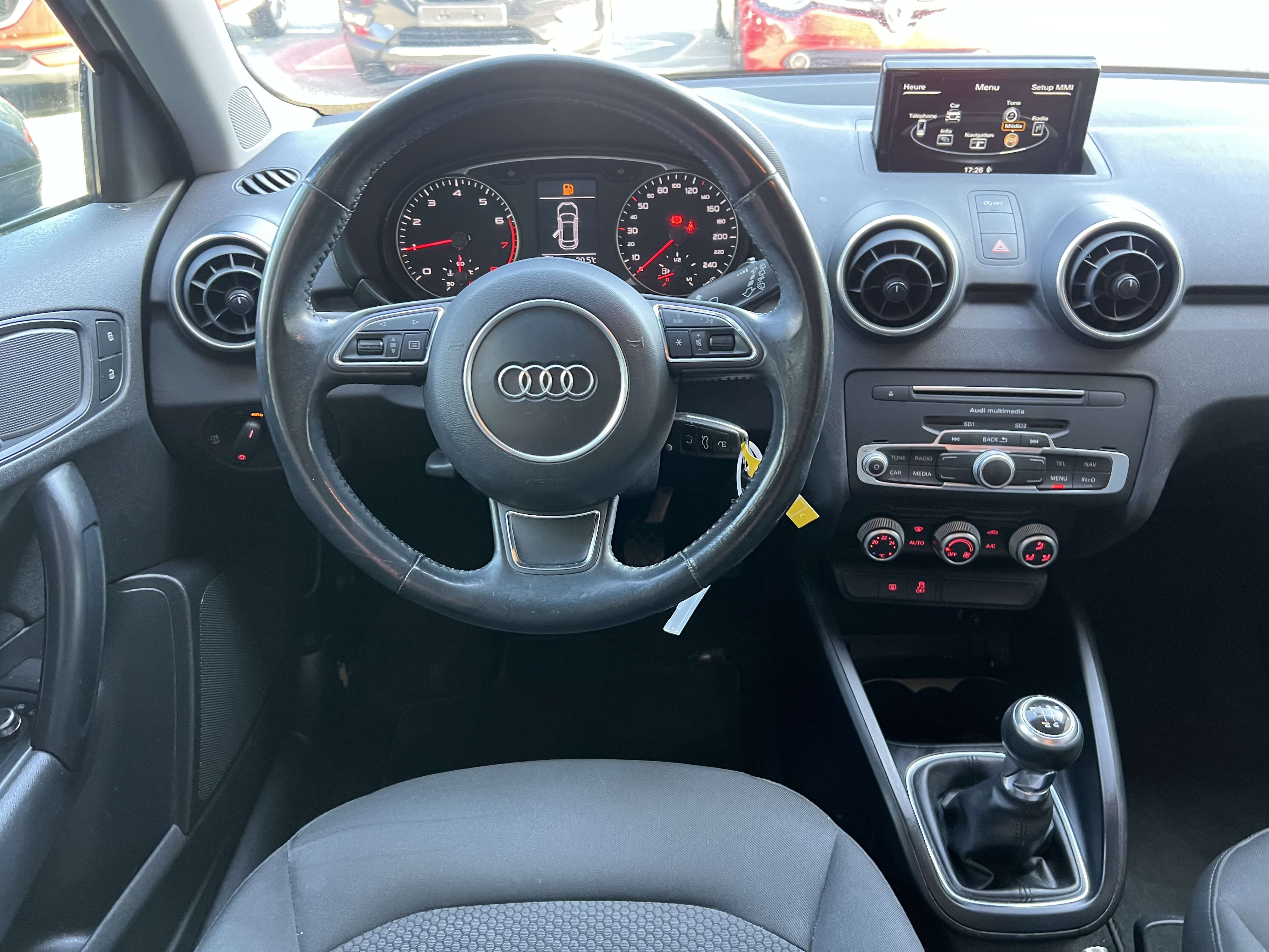 Audi A1 Sportback 1.0 TFSI + CAR-PASS + CLIM thumbnail