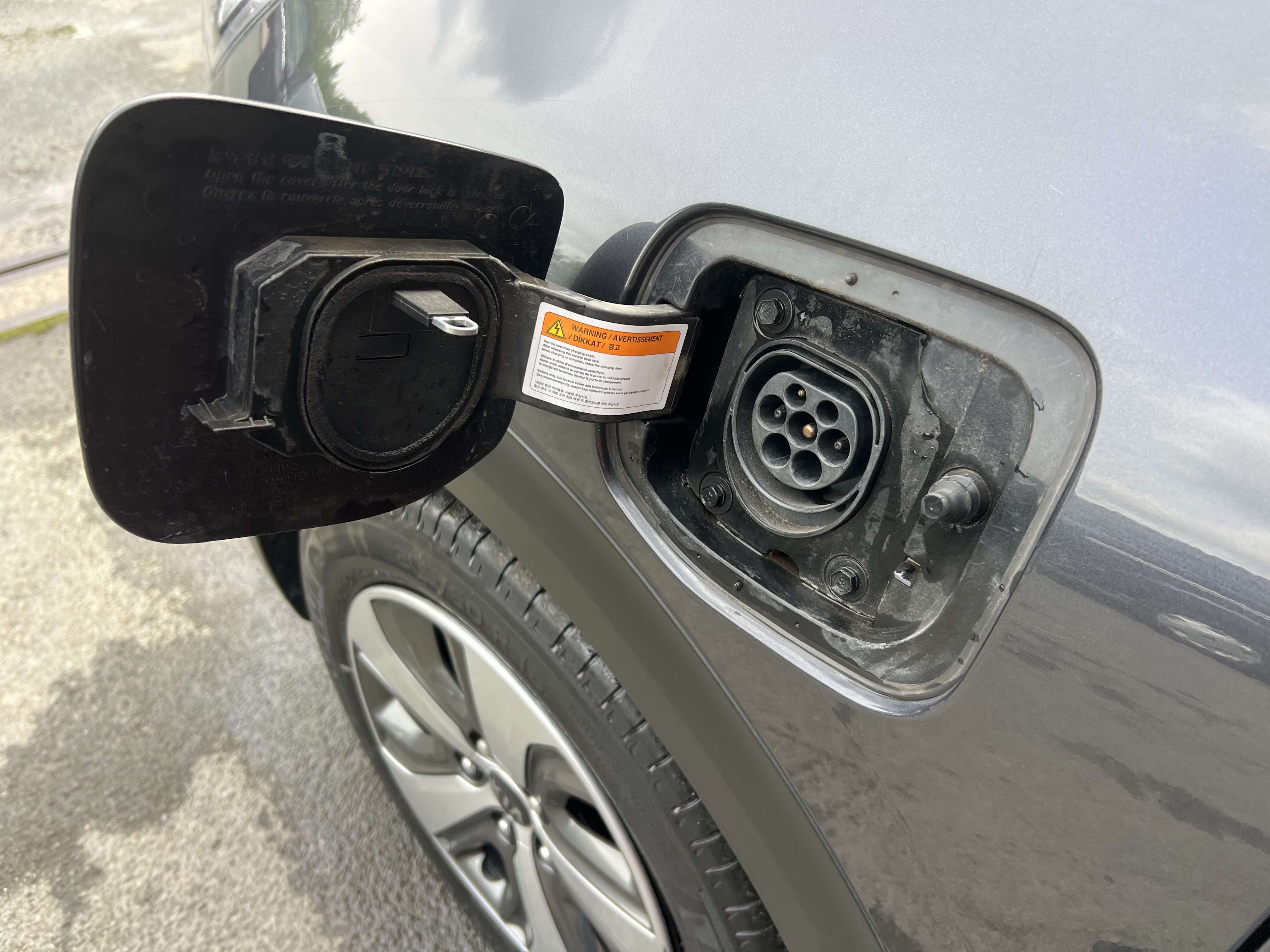 Kia Niro PHEV 1.6 GDi Fusion DCT + CAMÉRA + NAVIGATION thumbnail