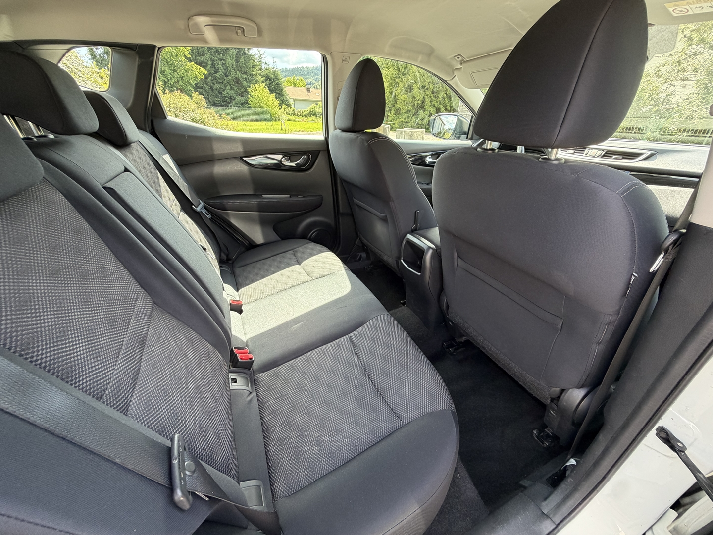 Nissan QASHQAI 1.2L DIG-T 115CH ACENTA thumbnail