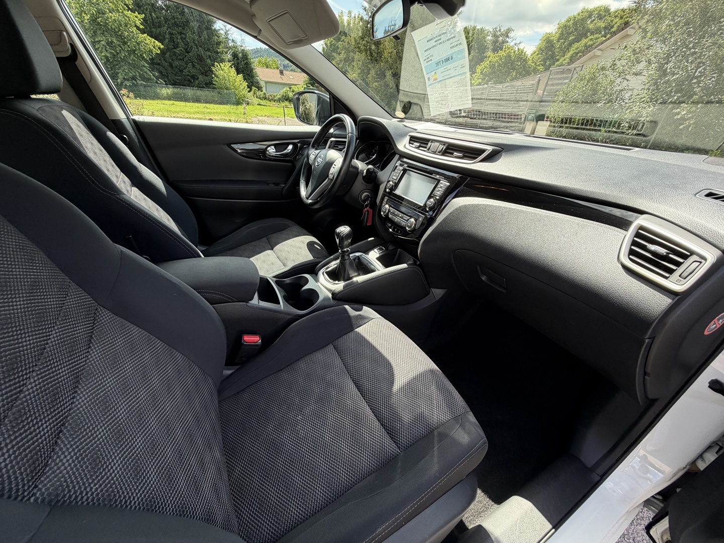 Nissan QASHQAI 1.2L DIG-T 115CH ACENTA thumbnail