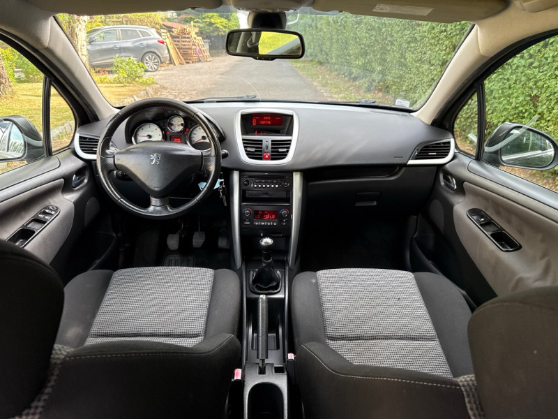 Peugeot 207 1.6 HDI 90CH PREMIUM 5.P * 116.000KM * 2009 * 1ERE MAIN