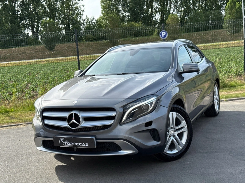 Mercedes-Benz GLA 200 D BUSINESS 7G-DCT * 2016 * GPS / CAMERA / LED