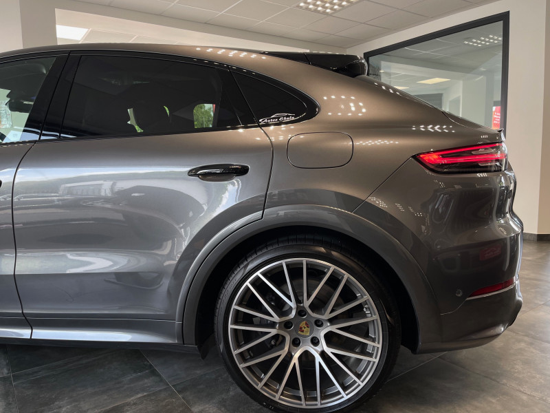 Porsche CAYENNE COUPE (9YA) 3.0 V6 462CH E-HYBRID
