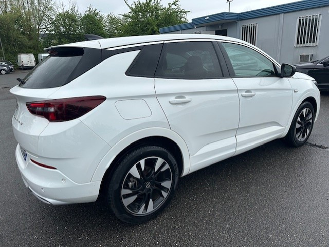 Opel GRANDLAND 1.5 D 130CH ELEGANCE BUSINESS BVA8