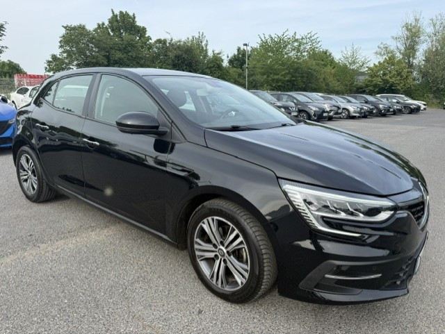 Renault MEGANE IV 1.5 BLUE DCI 115CH EVOLUTION EDC -23