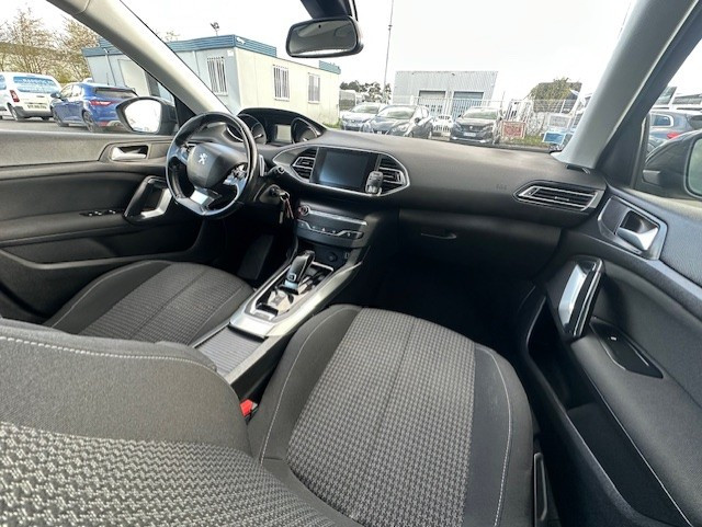 Peugeot 308 1.5 BLUEHDI 130CH S&S ACTIVE BUSINESS EAT8