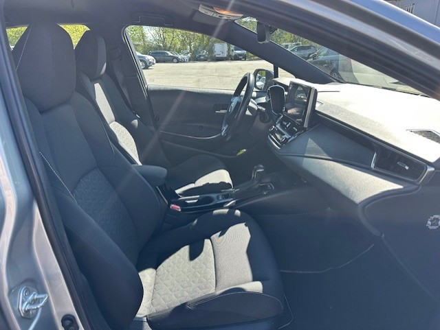 Toyota COROLLA 1.8 140CH DYNAMIC BUSINESS + PROGRAMME BEYOND ZERO ACADEMY MY23