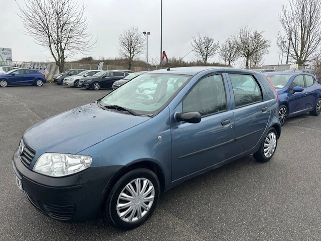 Fiat PUNTO 1.2 8V 60CH CULT 5P