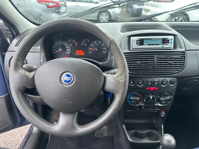 Fiat PUNTO 1.2 8V 60CH CULT 5P