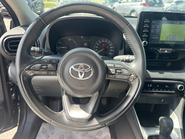 Toyota YARIS 116H DYNAMIC BUSINESS 5P + PROGRAMME BEYOND ZERO ACADEMY MY21