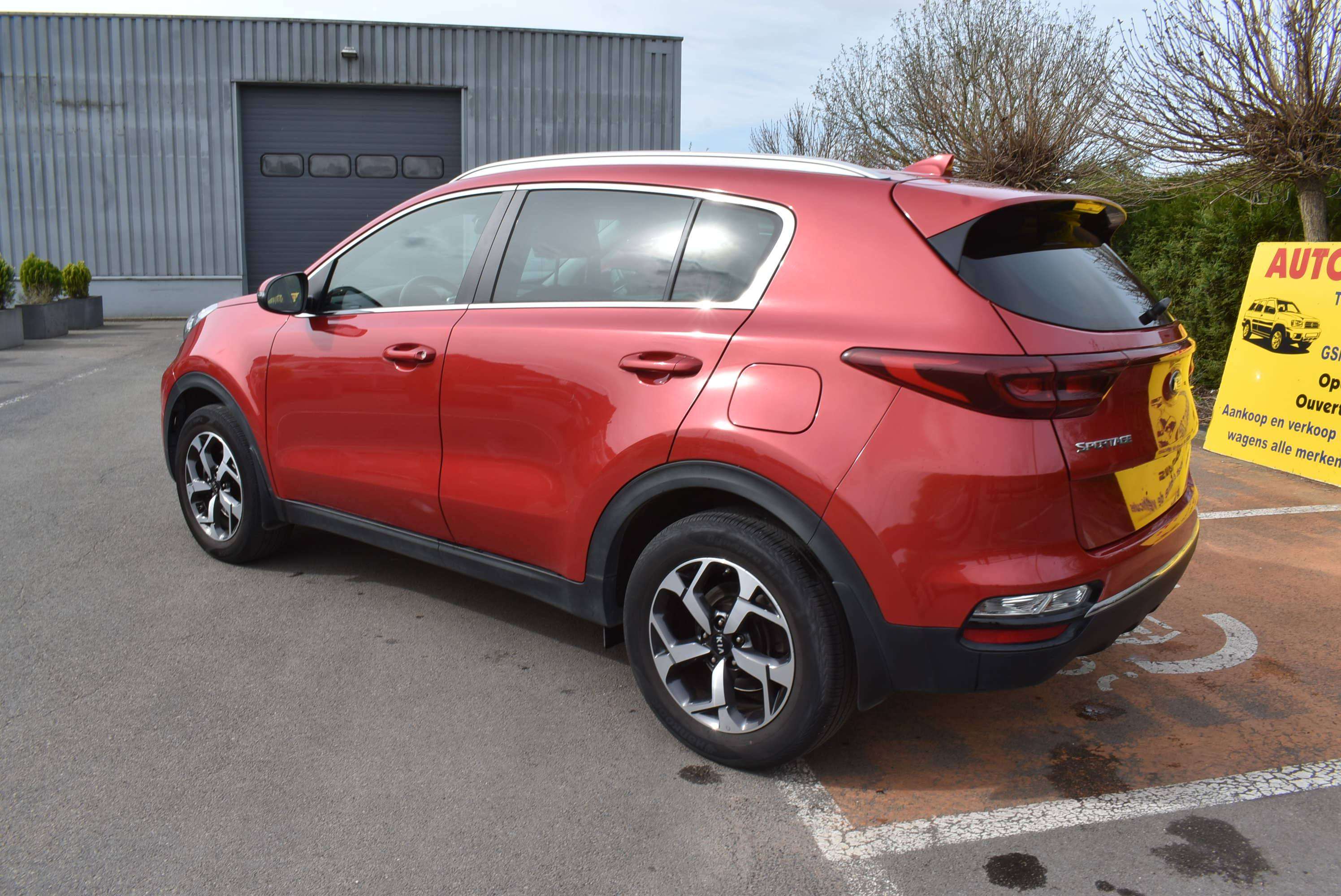 Kia Sportage 1.6i Fusion GPS/CarPlay **12M GARANTIE** 92.000KM thumbnail