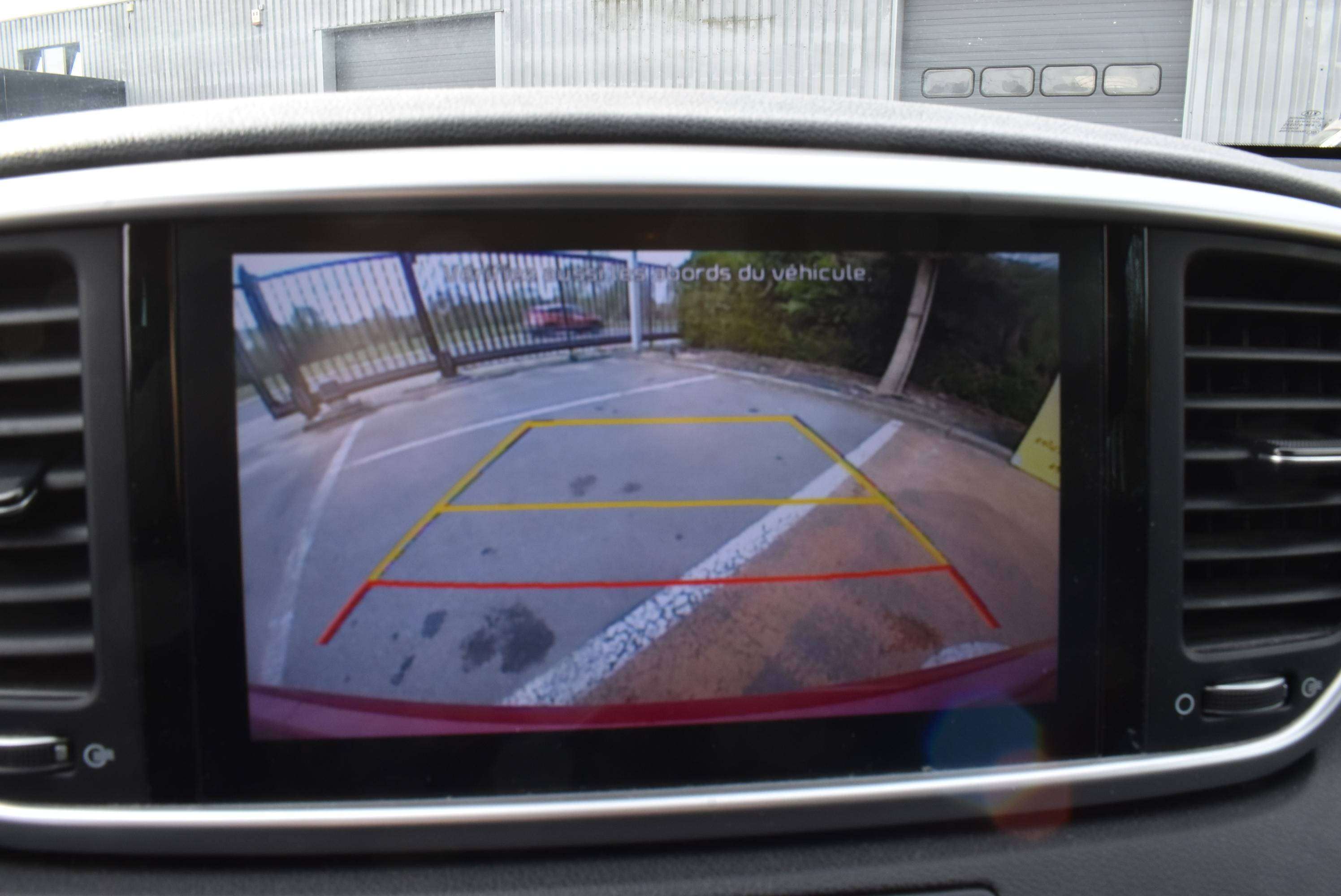 Kia Sportage 1.6i Fusion GPS/CarPlay **12M GARANTIE** 92.000KM thumbnail