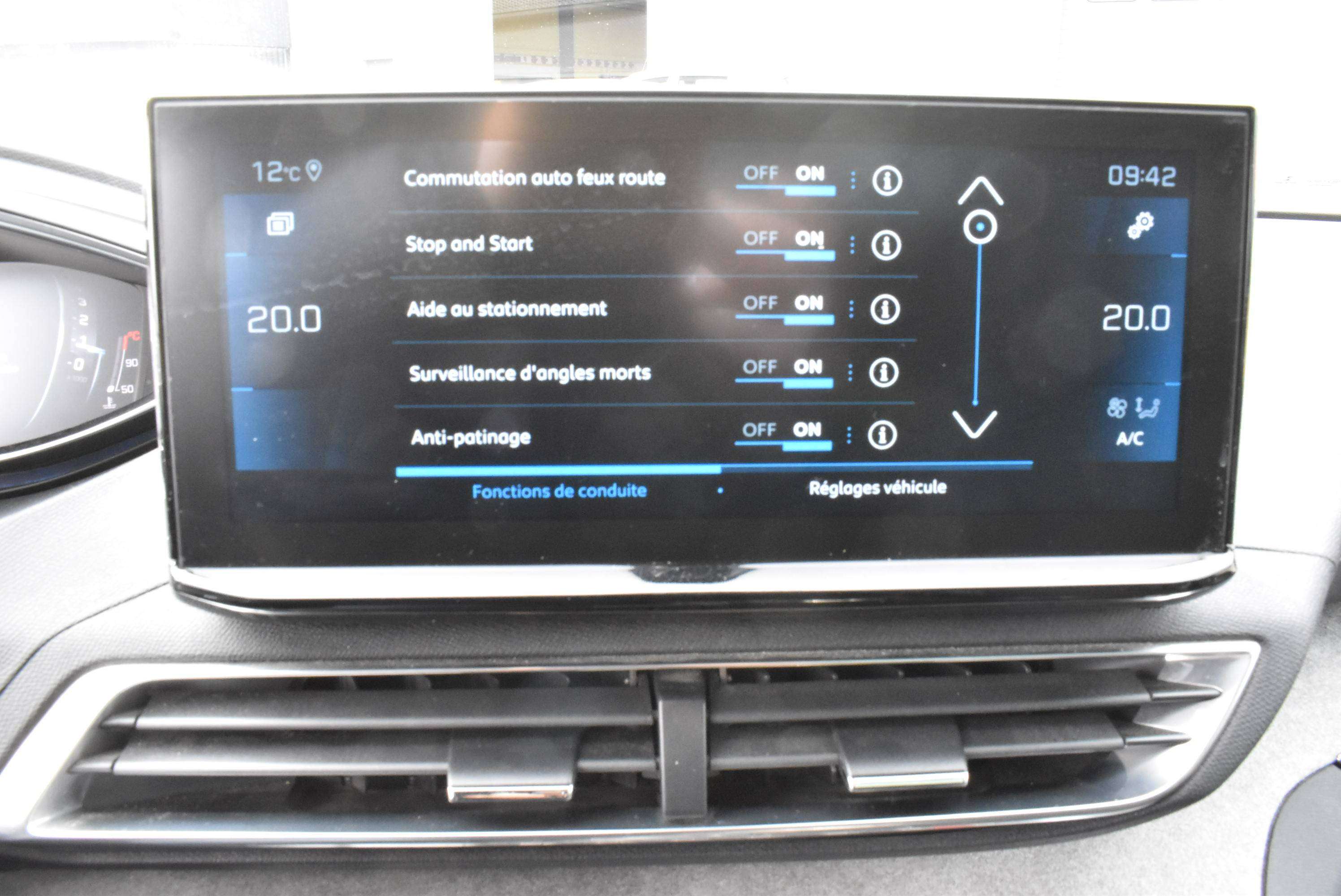 Peugeot 5008 1.5 BlueHDi GT Pack EAT8 7PL/Pano/Led ***12M GARANTIE*** thumbnail