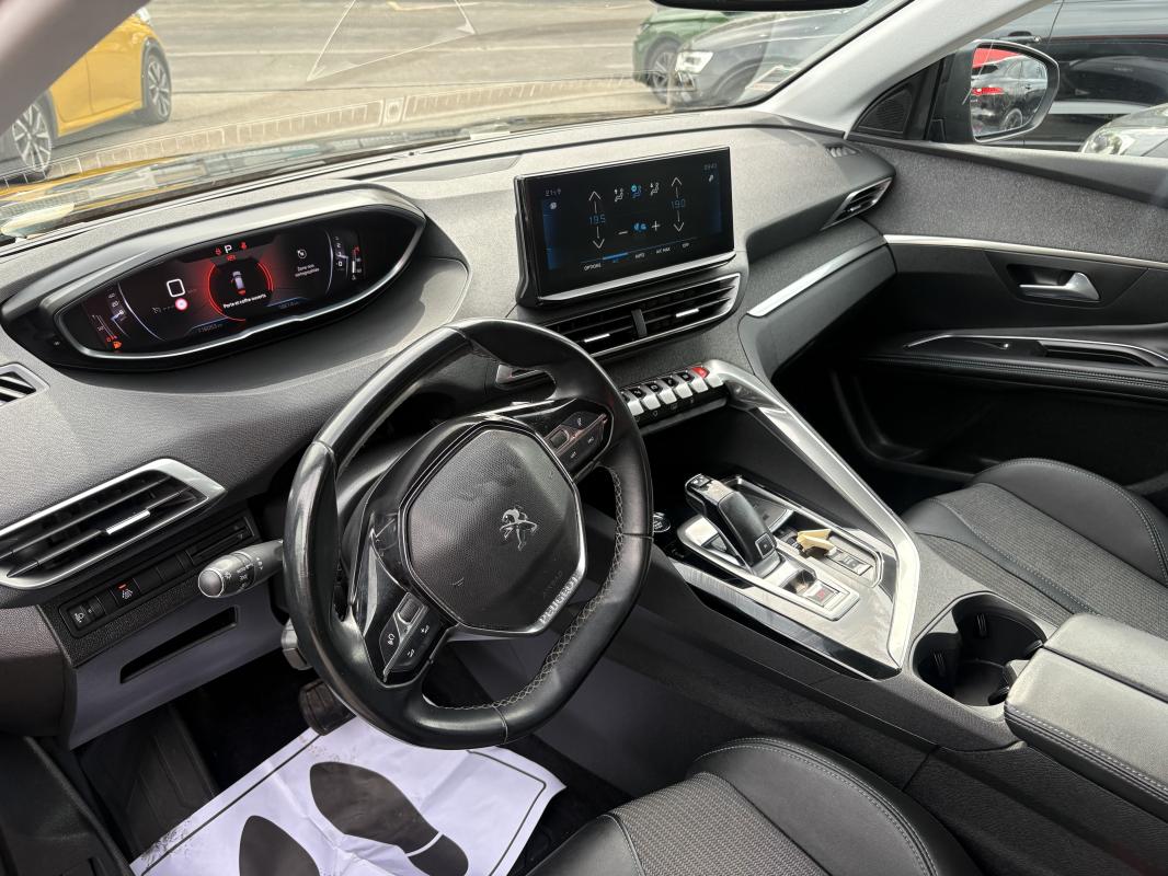 Peugeot 3008 BLUEHDI 131CV ALLURE EAT8 BOITE AUTOMATIQUE